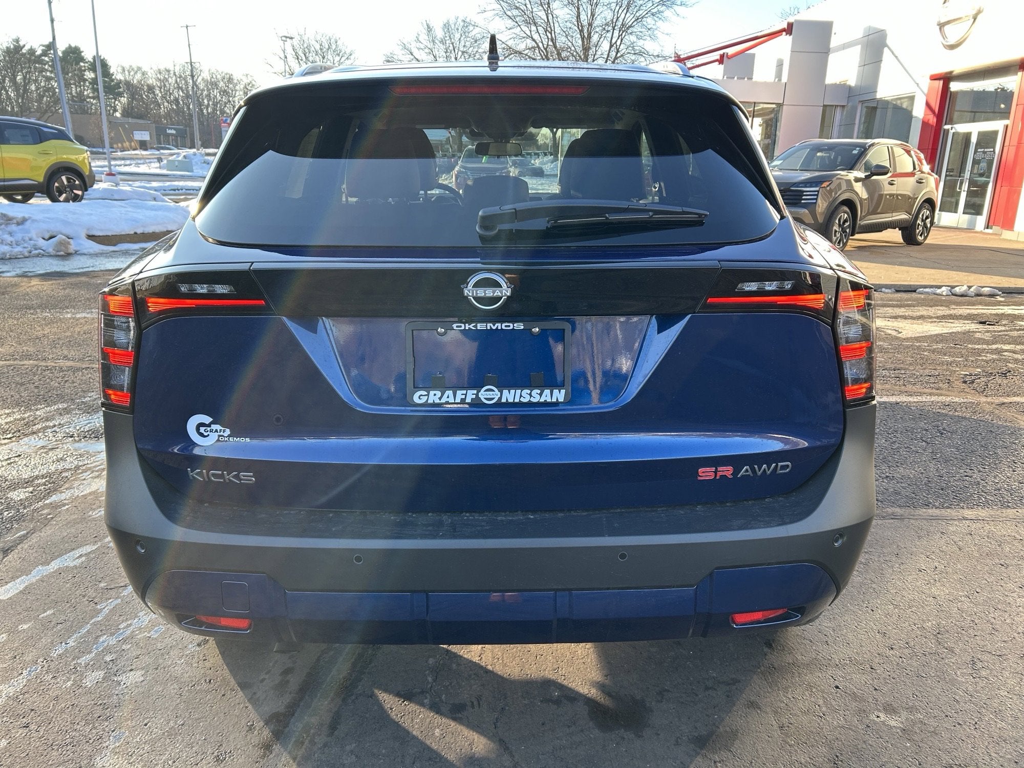 2026 Nissan Kicks SR