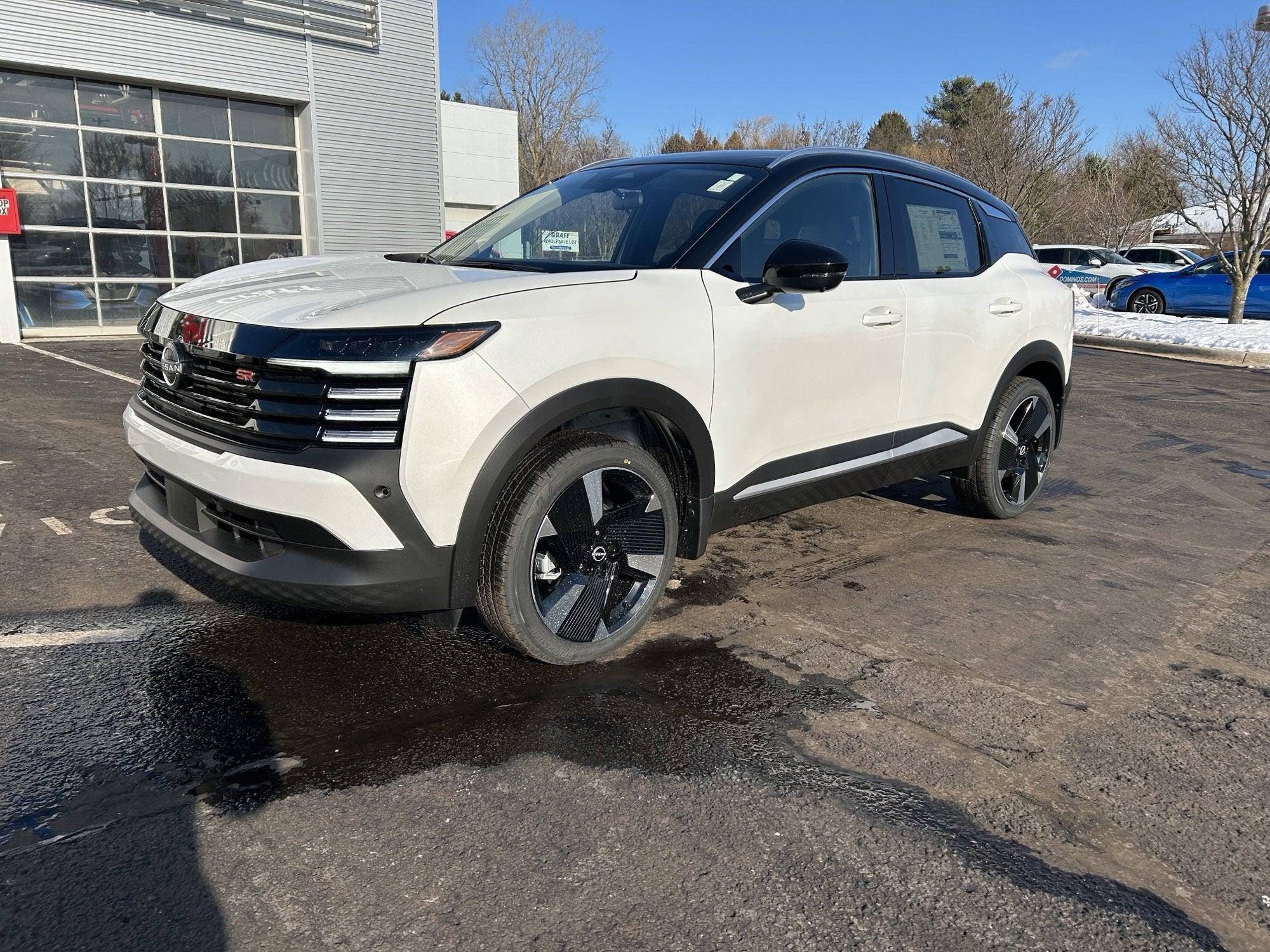 2026 Nissan Kicks SR