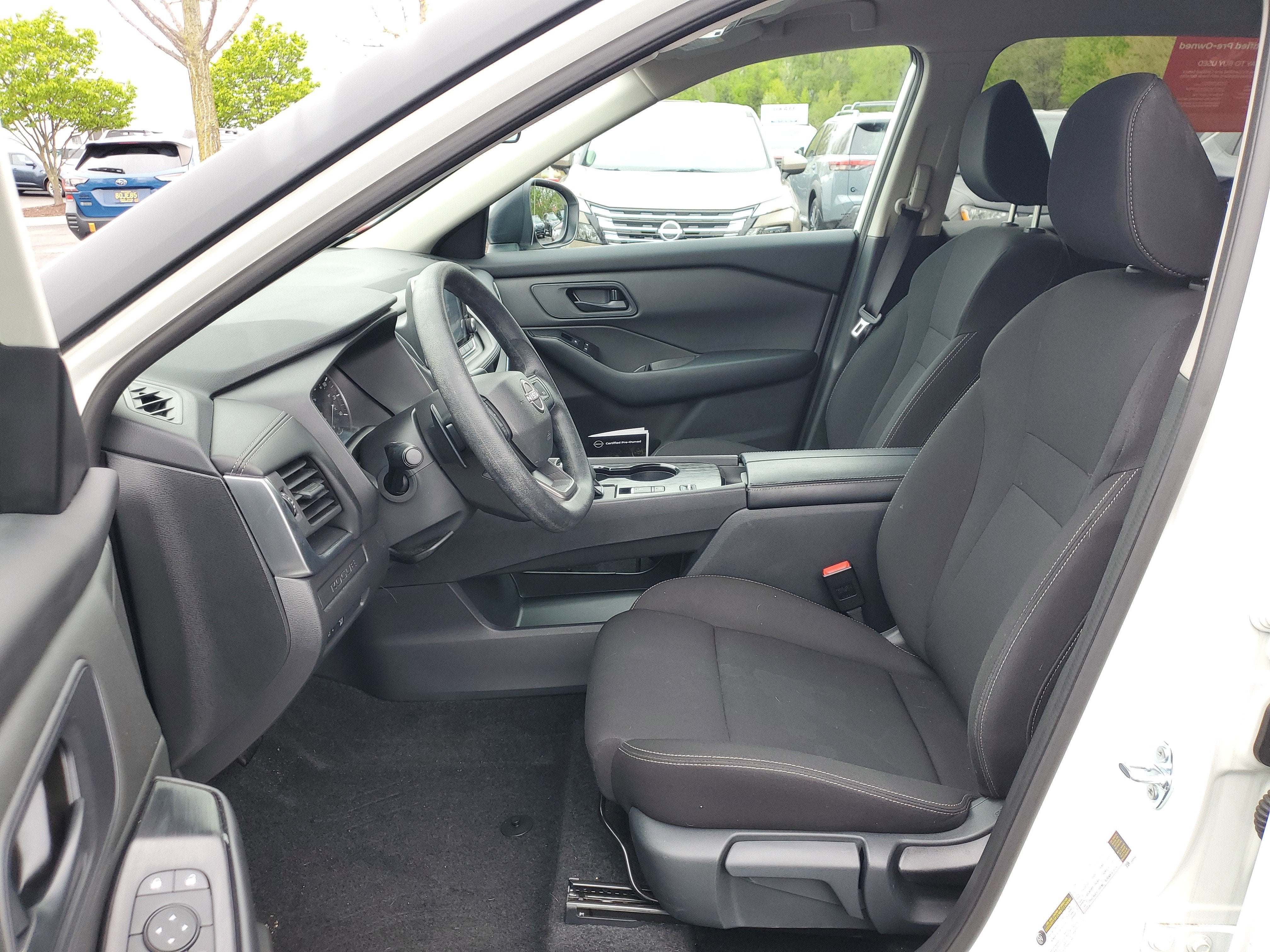 2025 Nissan Rogue S