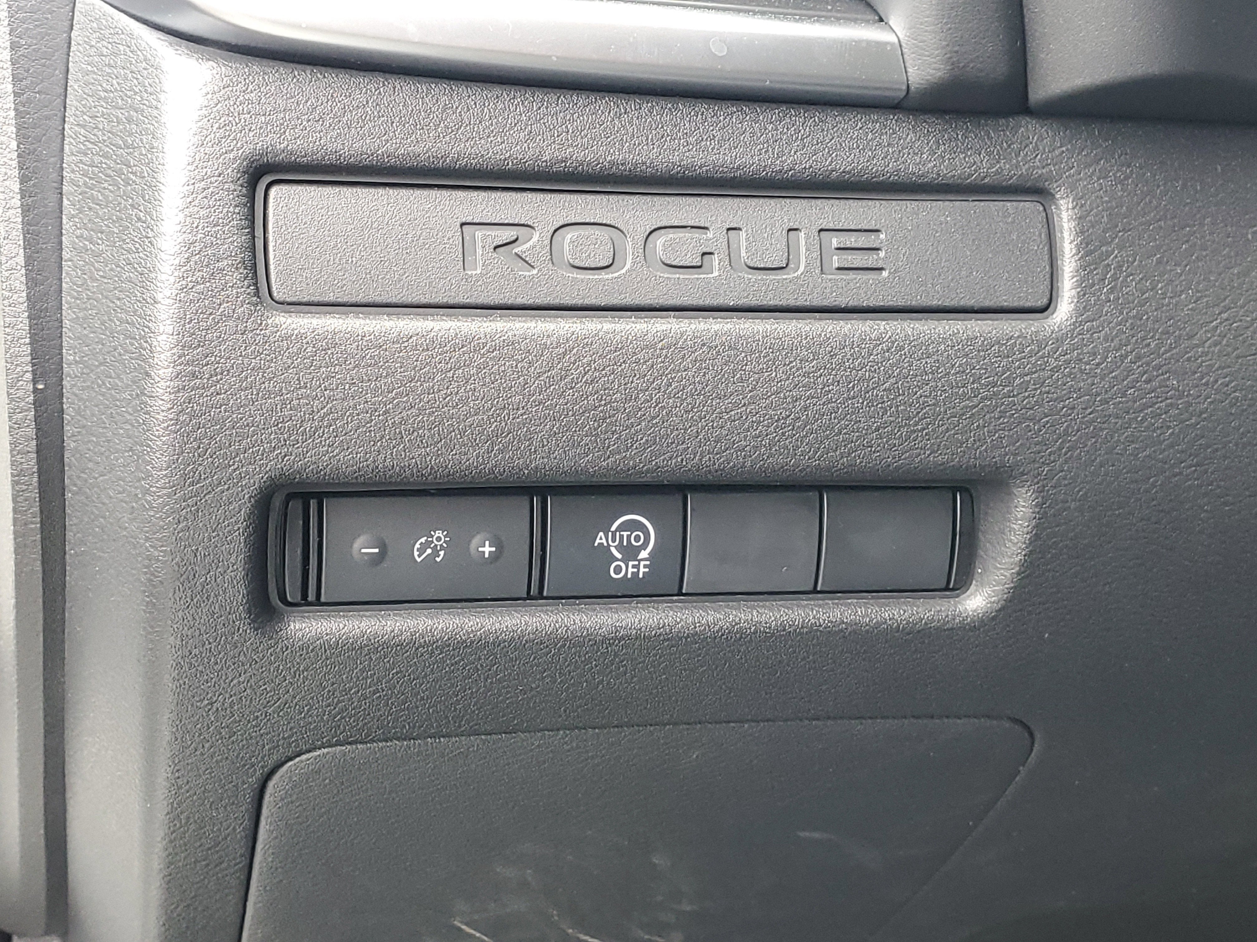 2025 Nissan Rogue S