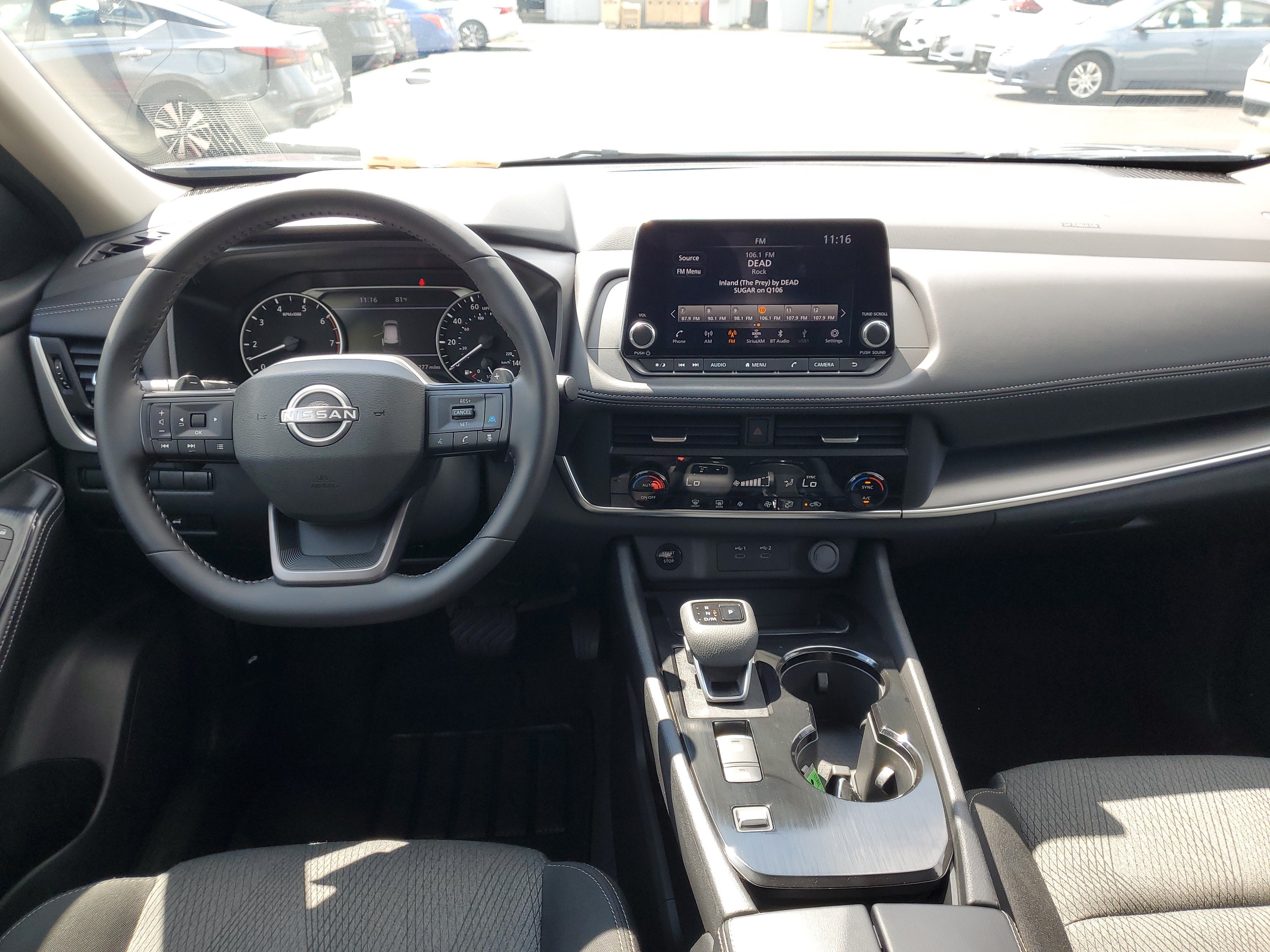 2026 Nissan Rogue SV
