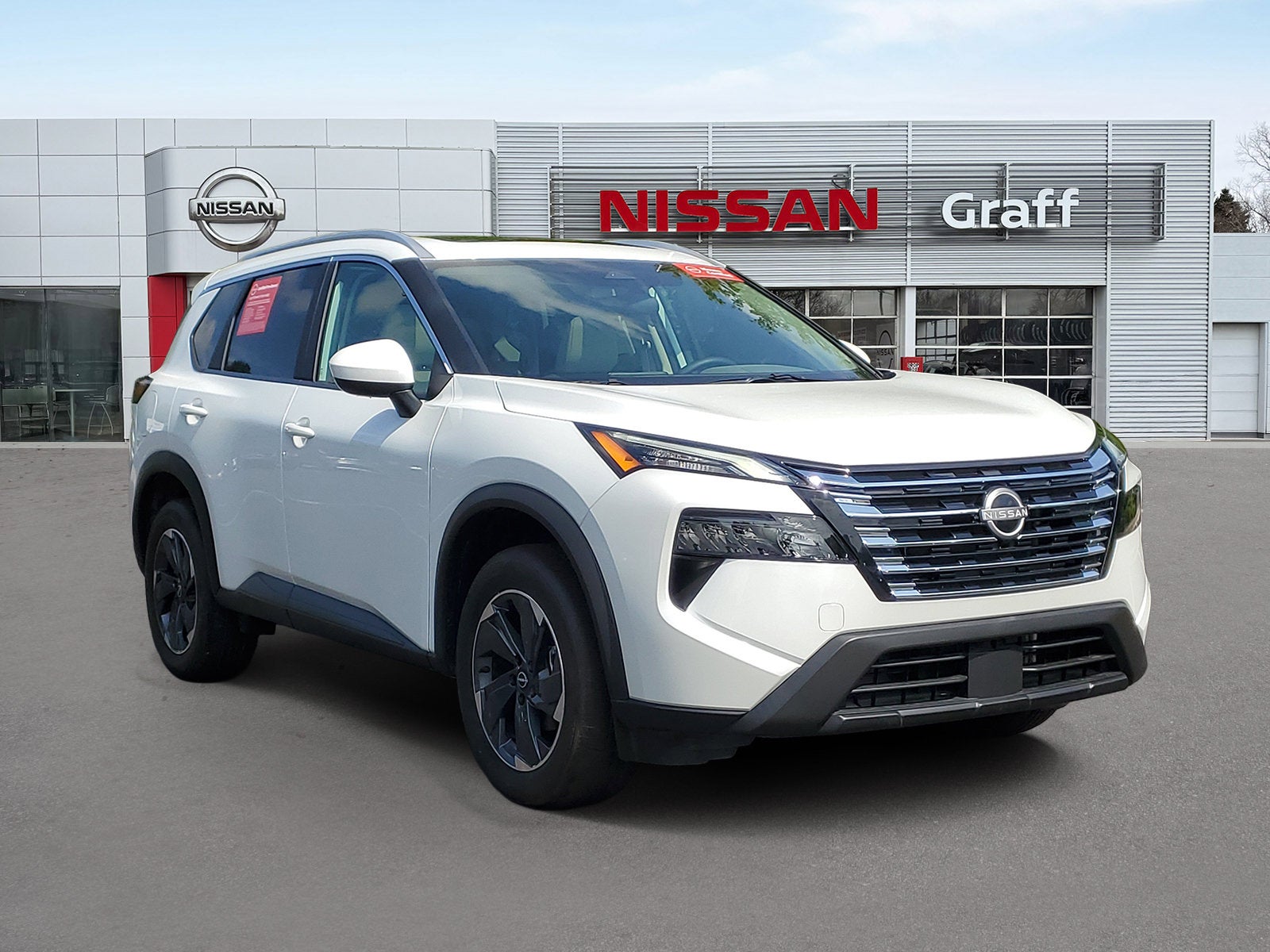 2025 Nissan Rogue SV