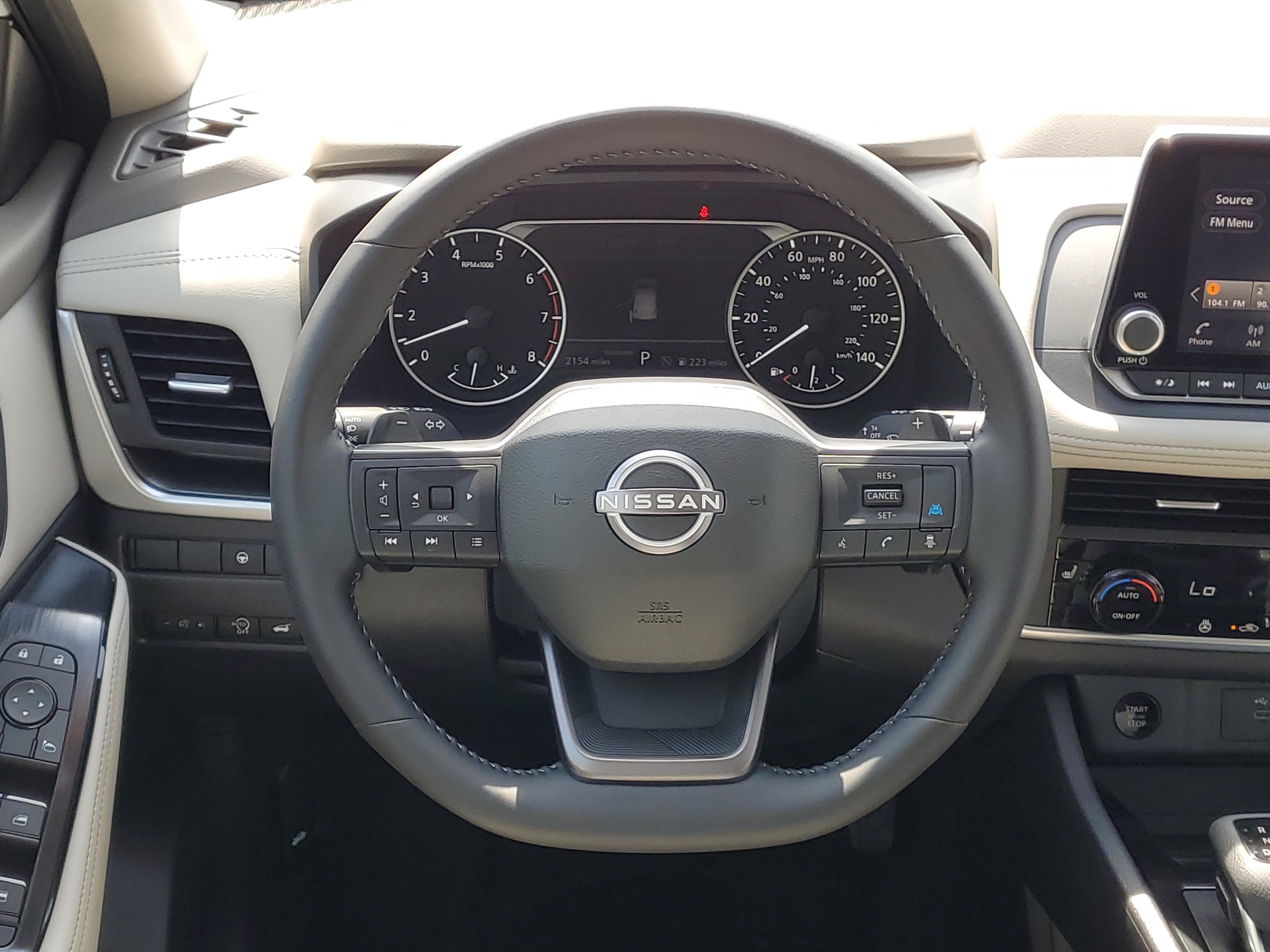 2025 Nissan Rogue SV