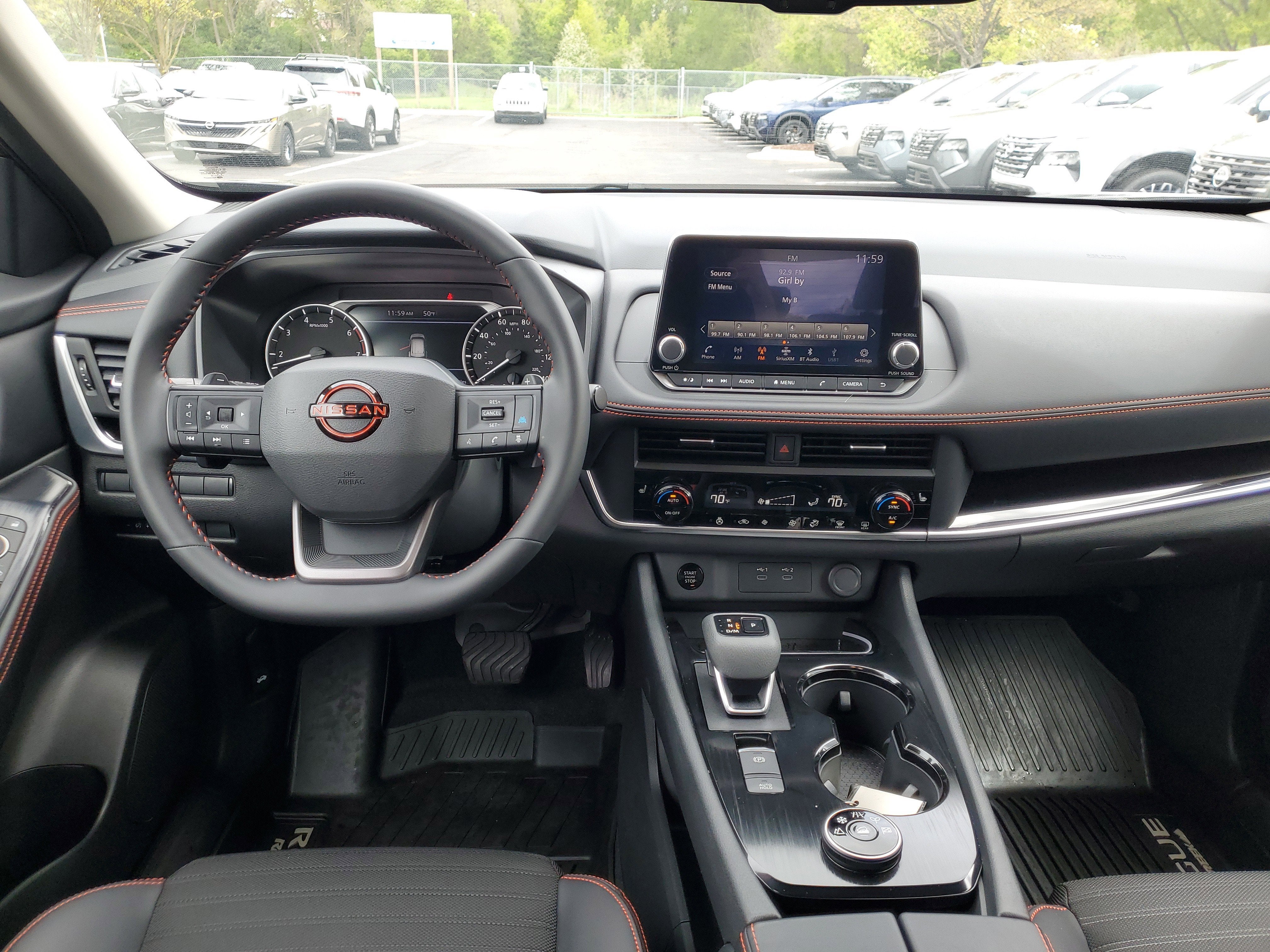 2025 Nissan Rogue Rock Creek®