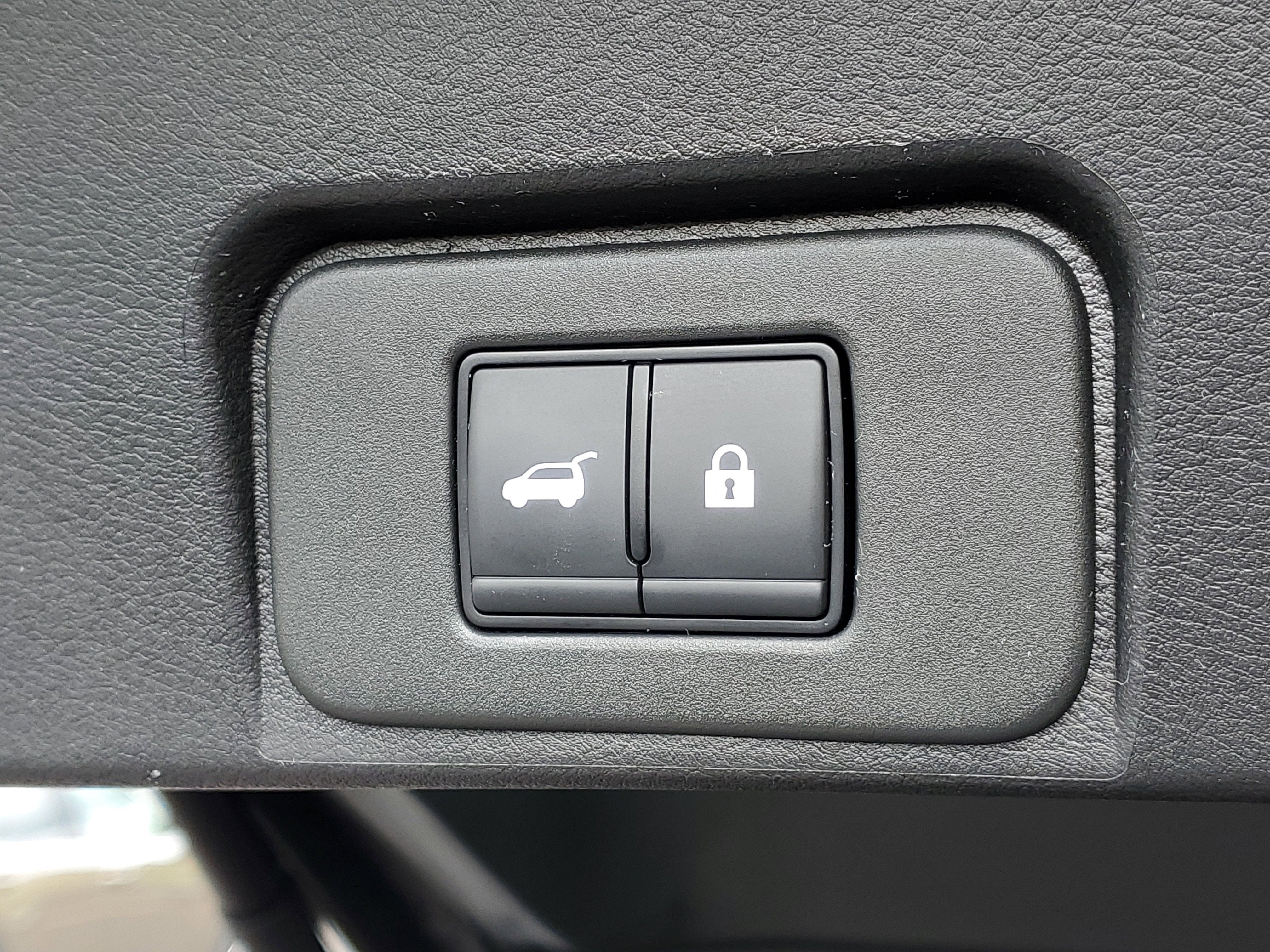 2025 Nissan Rogue Rock Creek®