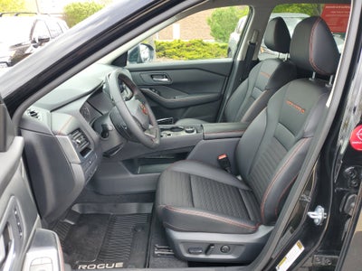 2025 Nissan Rogue Rock Creek®