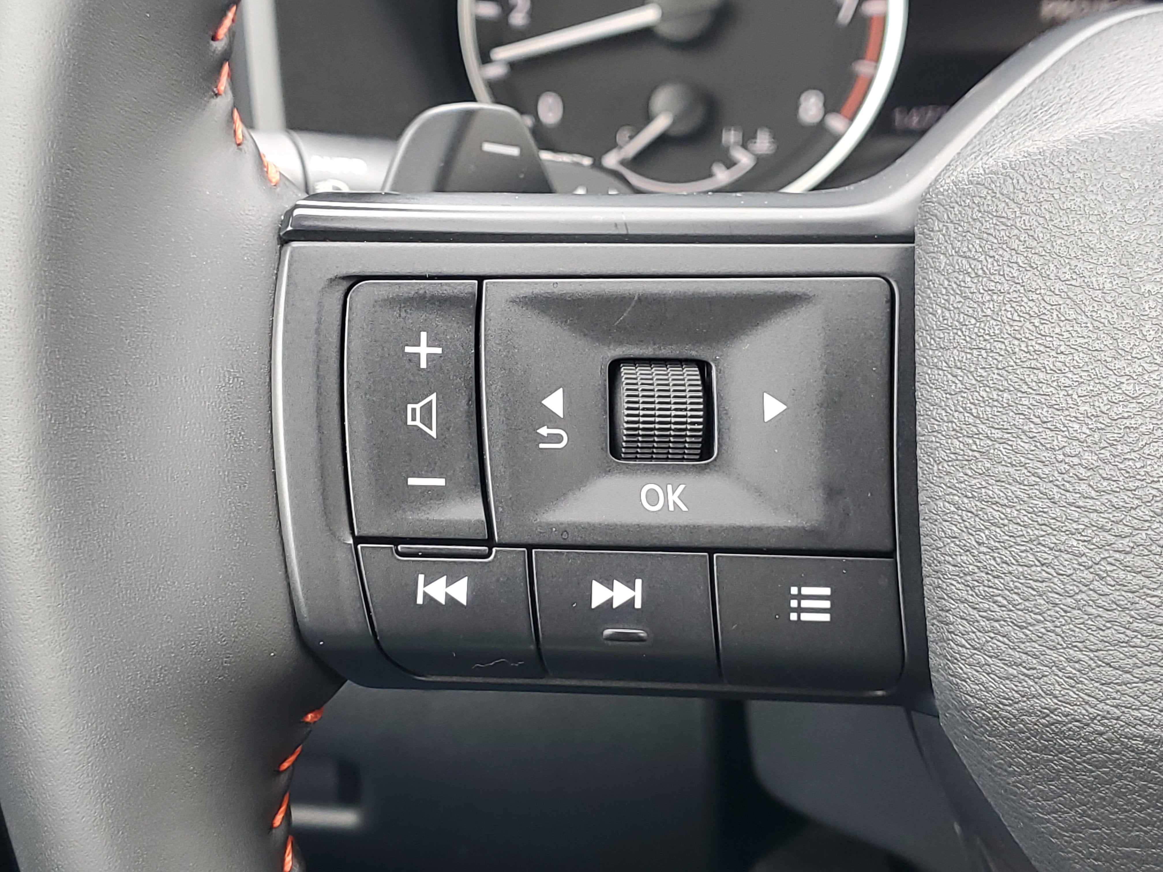 2025 Nissan Rogue Rock Creek®