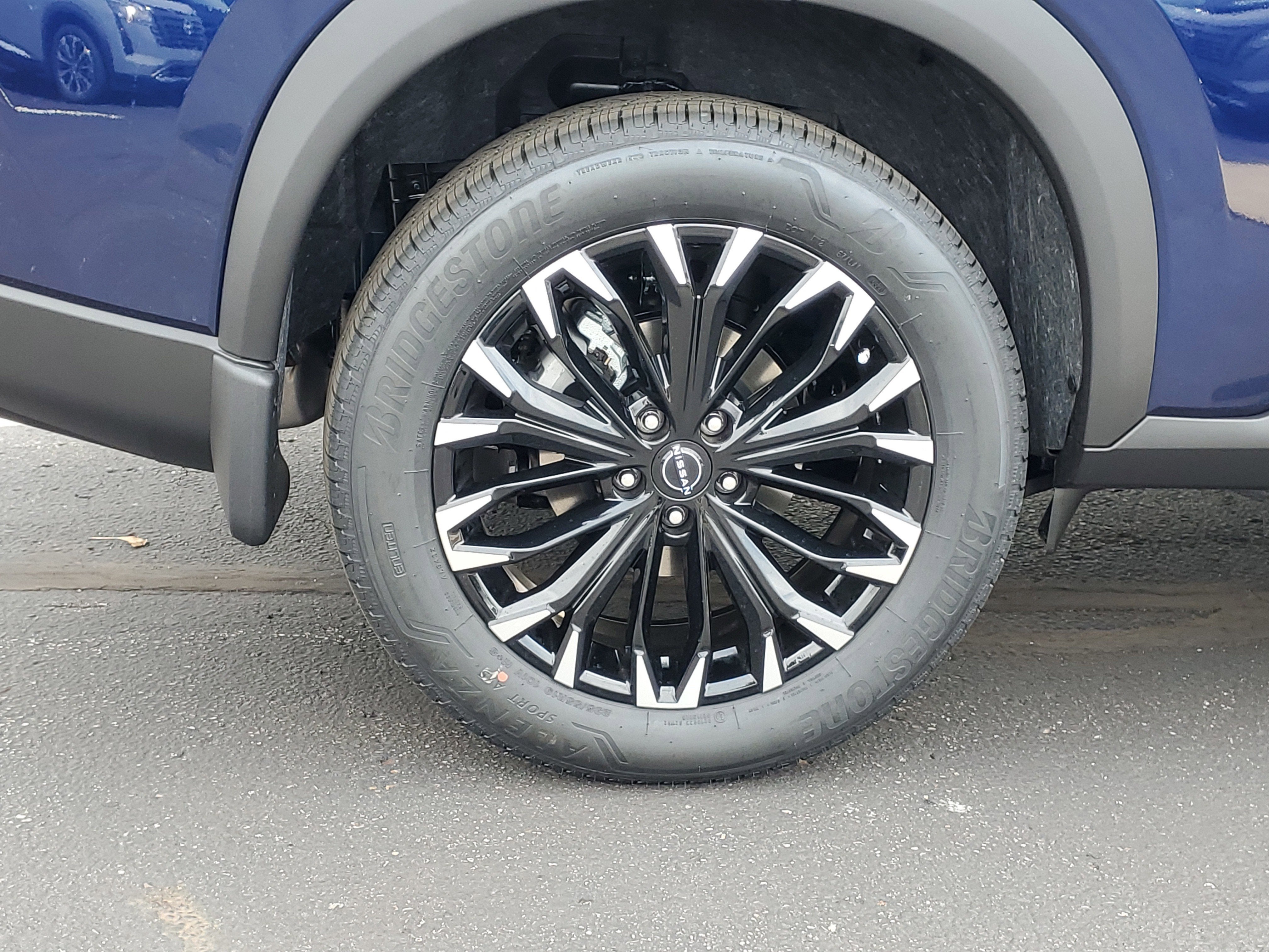 2026 Nissan Rogue Dark Armor™