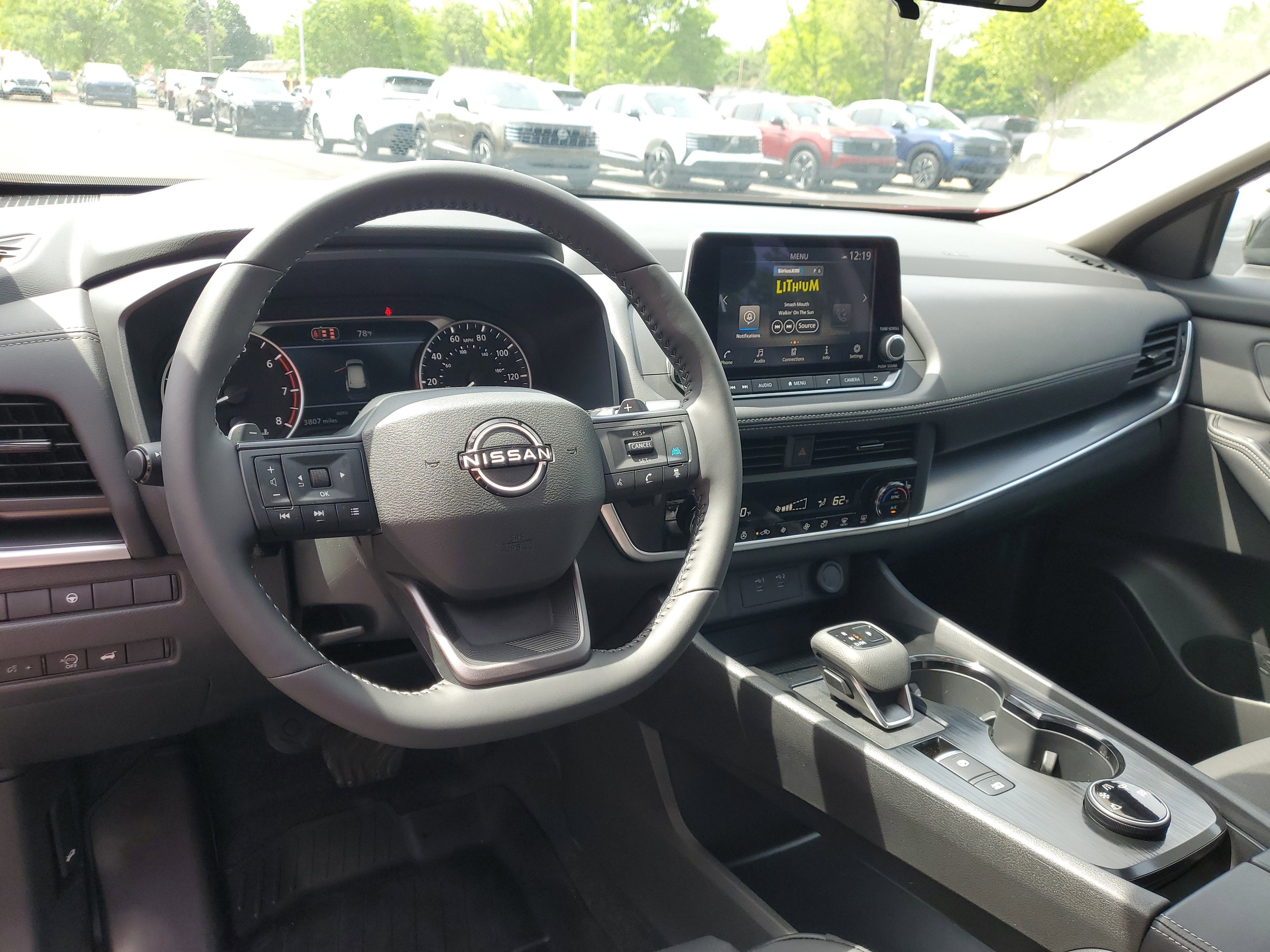 2026 Nissan Rogue Dark Armor™