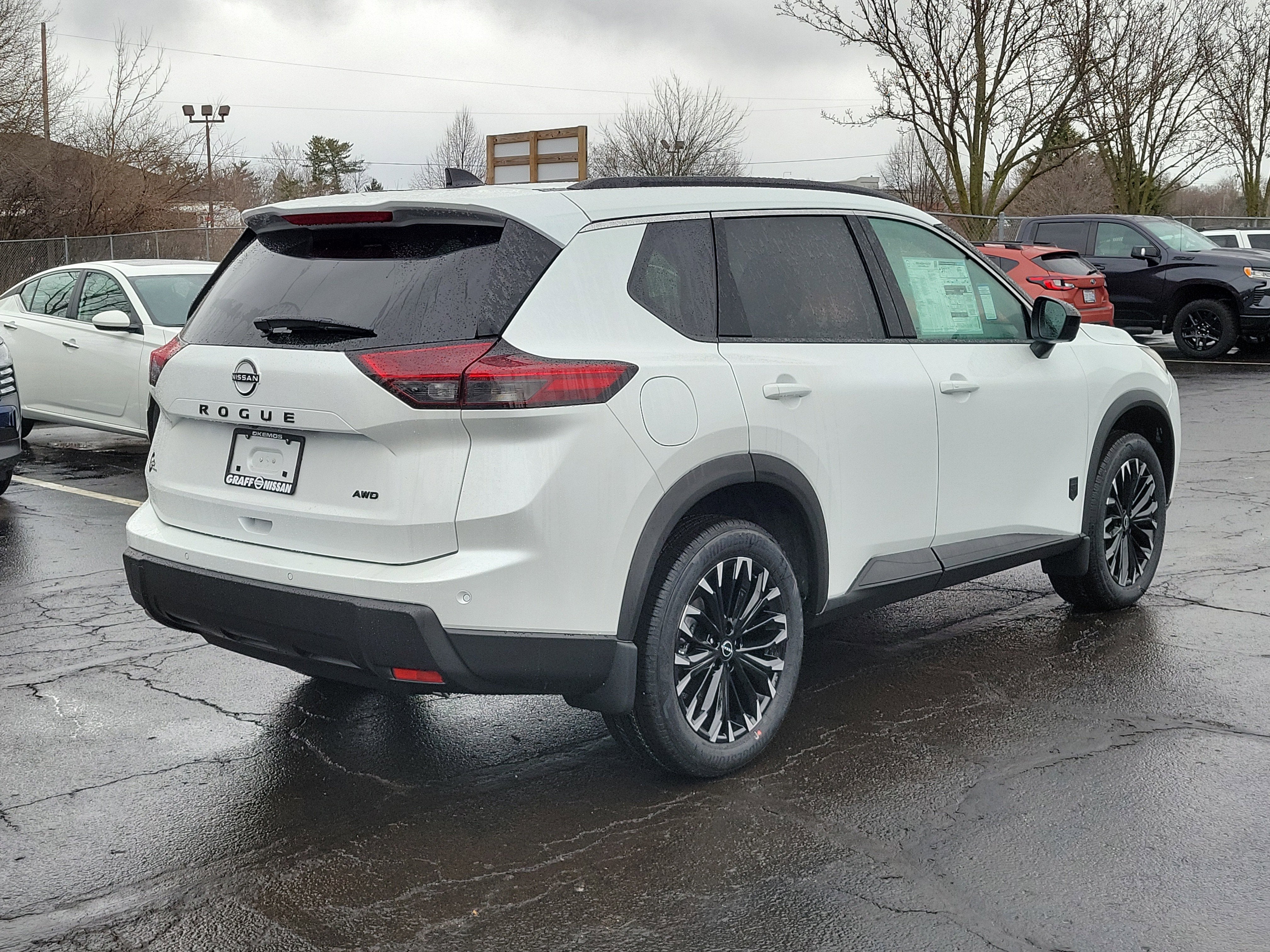 2026 Nissan Rogue Dark Armor™
