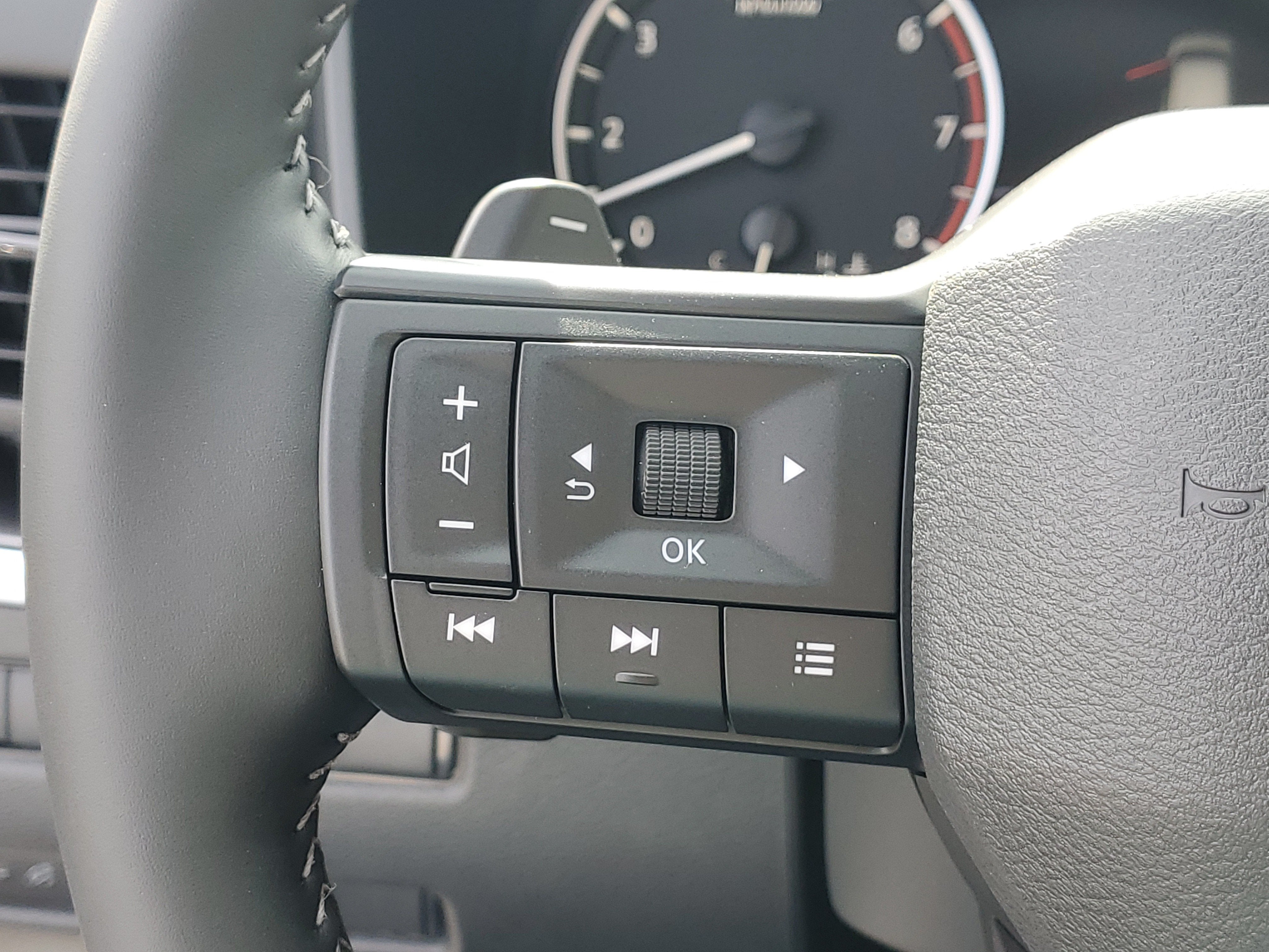 2026 Nissan Rogue Dark Armor™