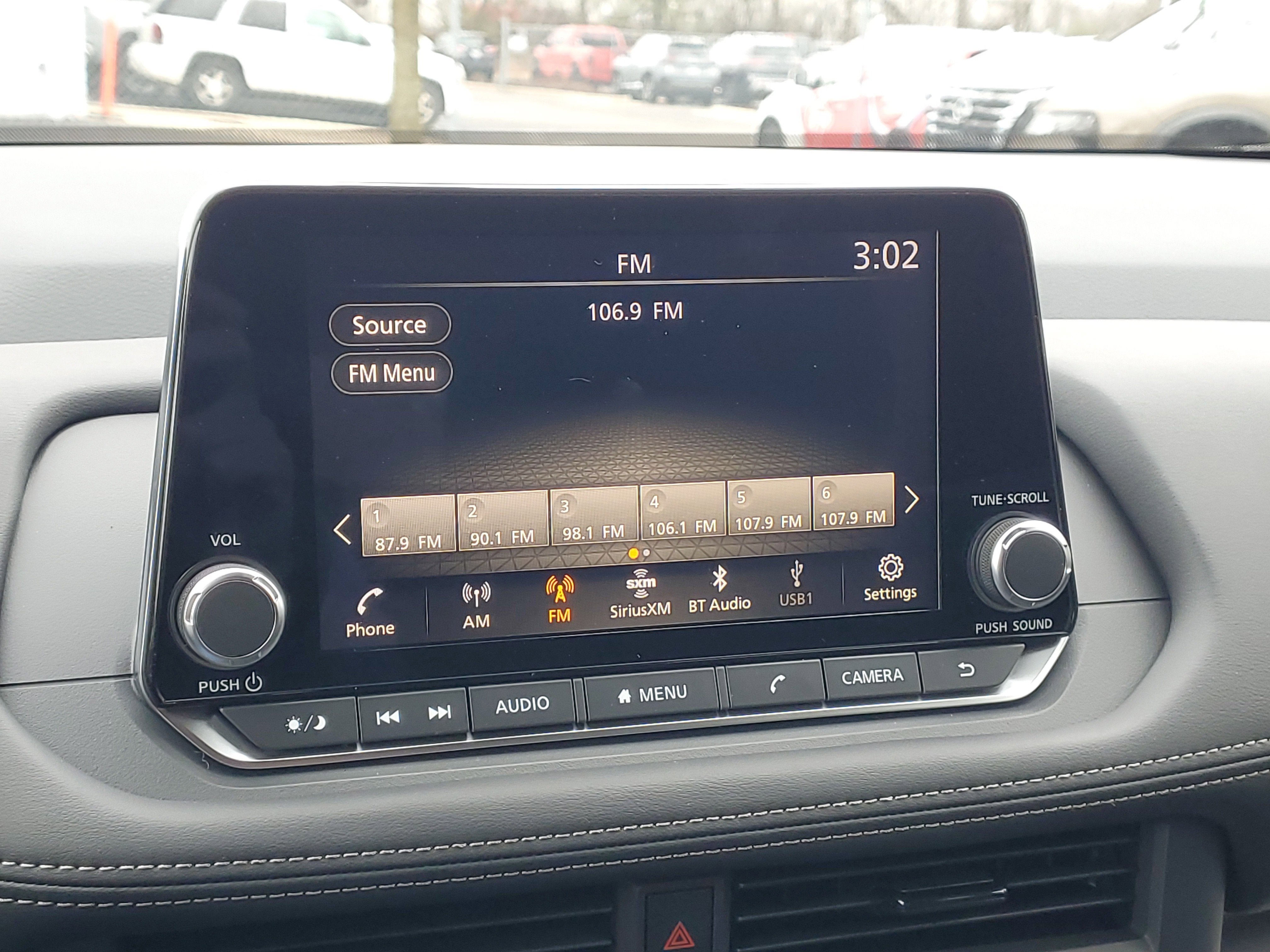 2026 Nissan Rogue SV