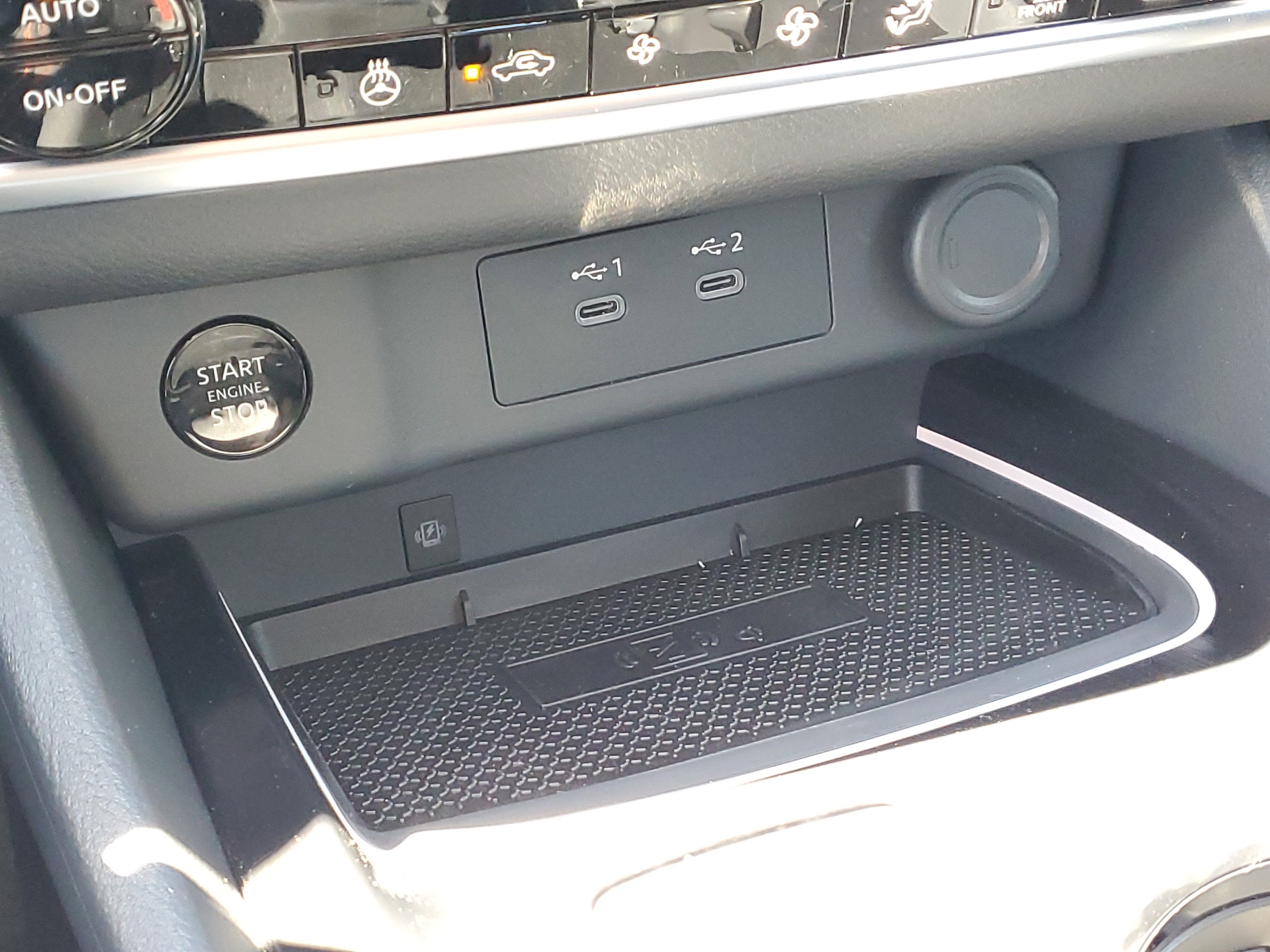 2026 Nissan Rogue Rock Creek®