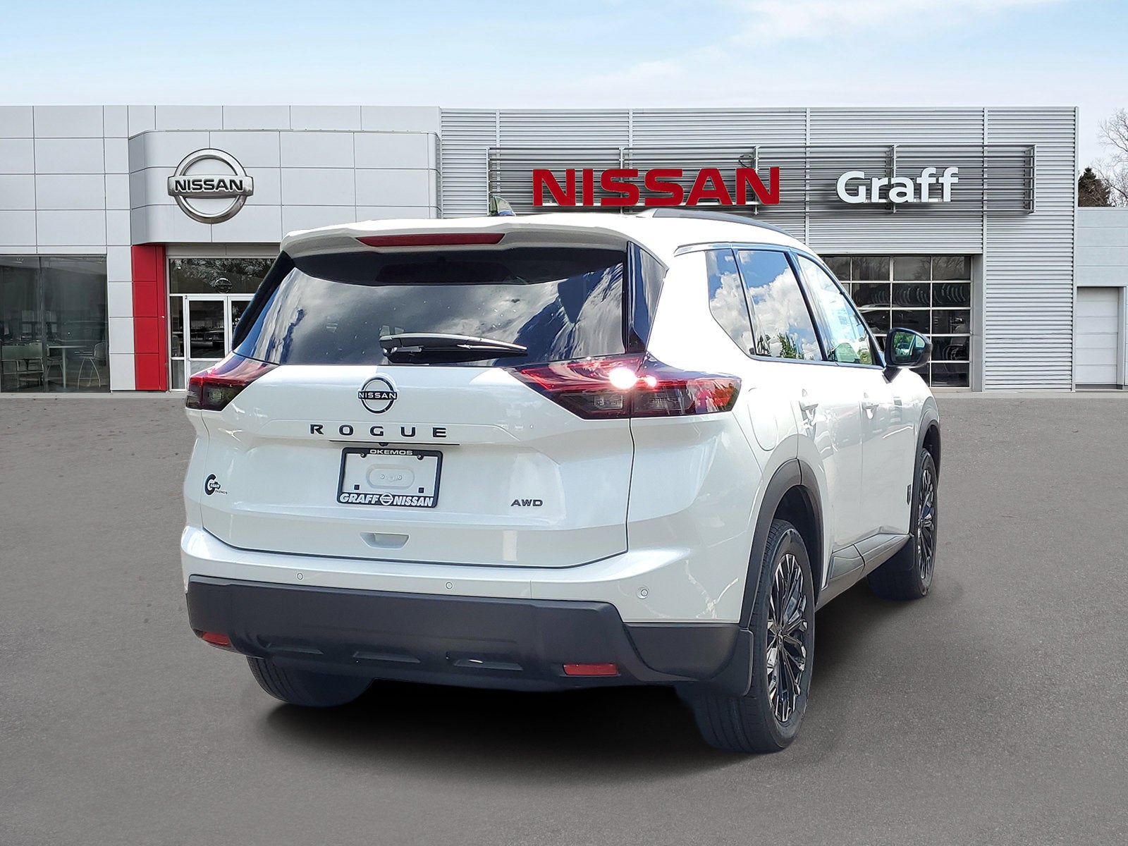 2026 Nissan Rogue Dark Armor™