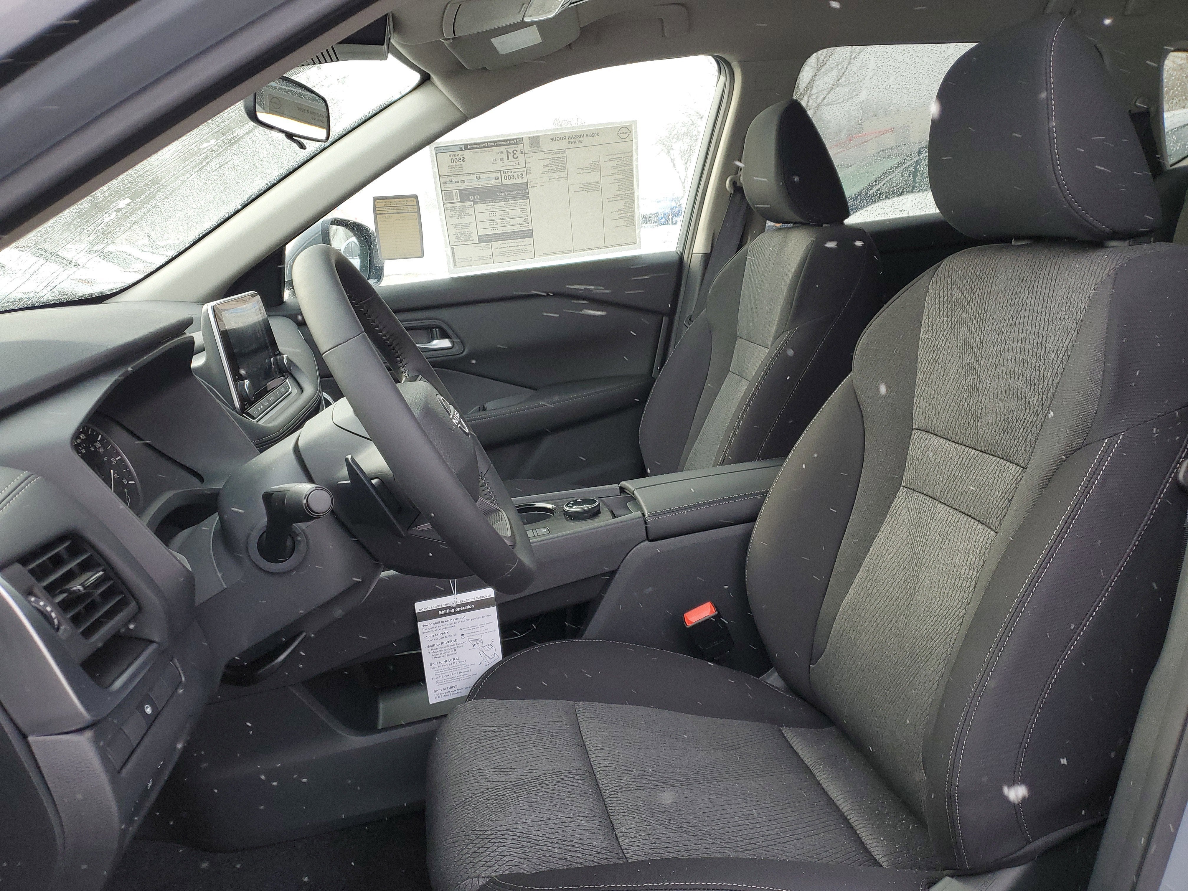 2026 Nissan Rogue SV