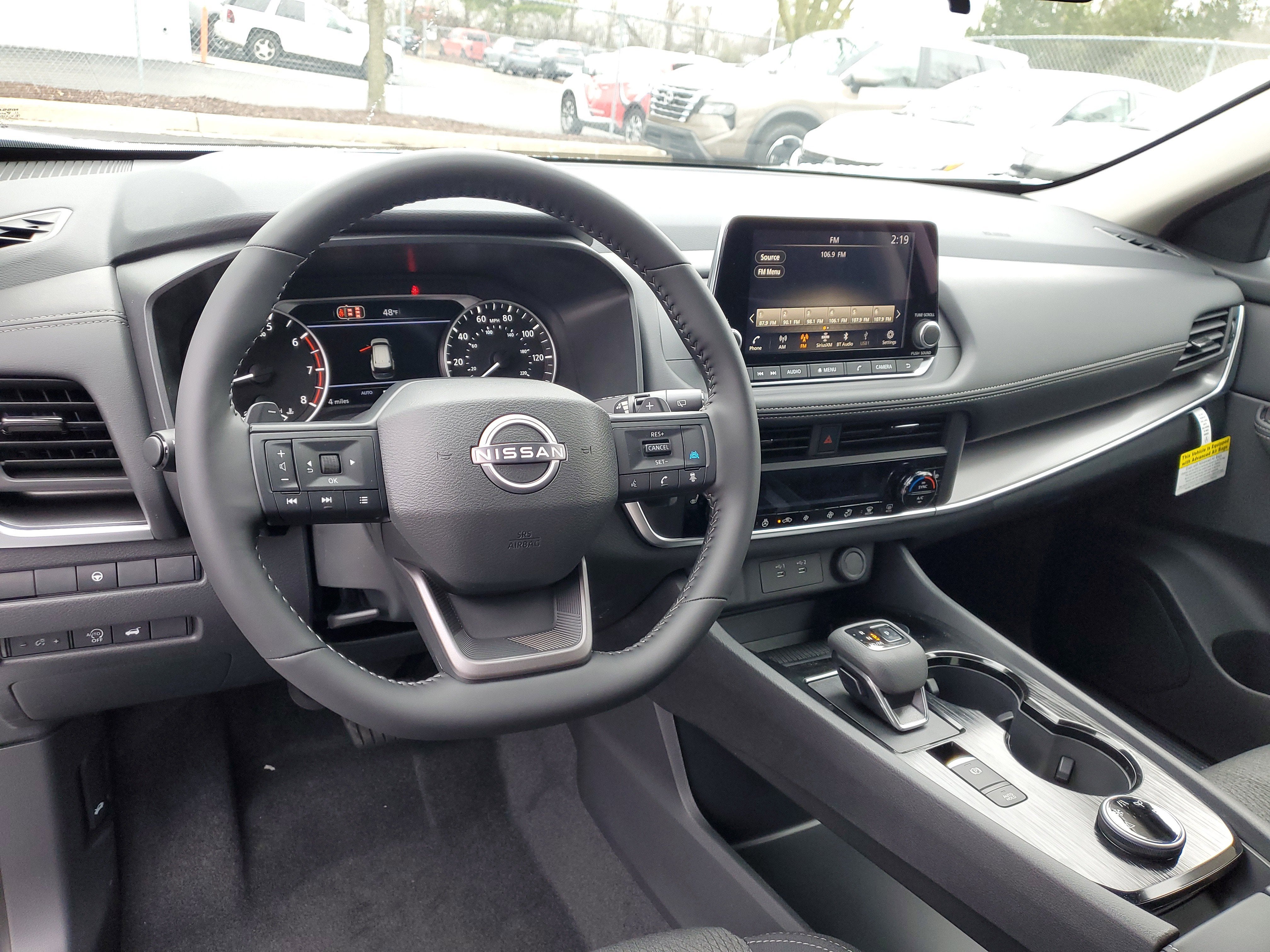 2026 Nissan Rogue SV