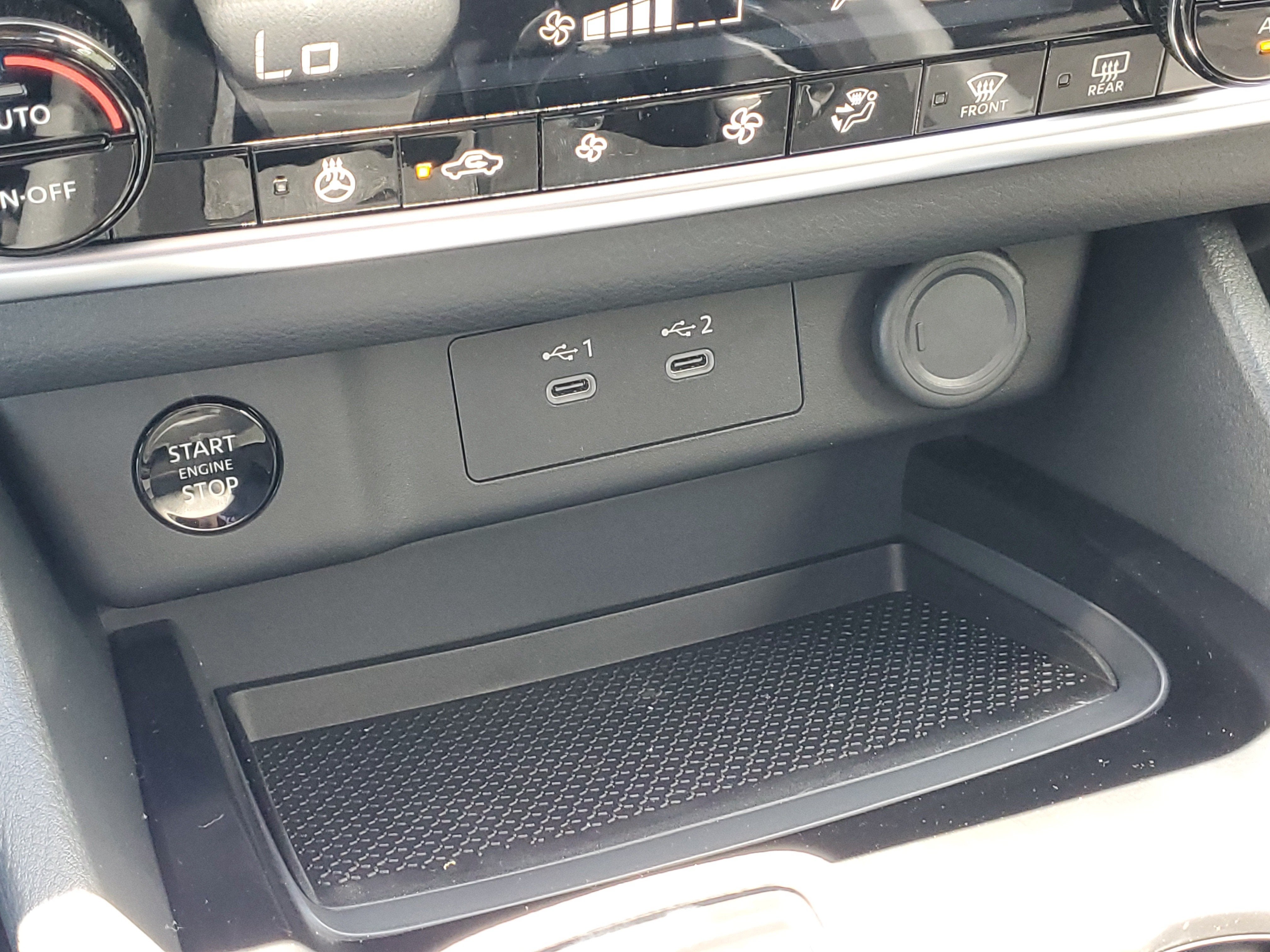2026 Nissan Rogue Dark Armor™