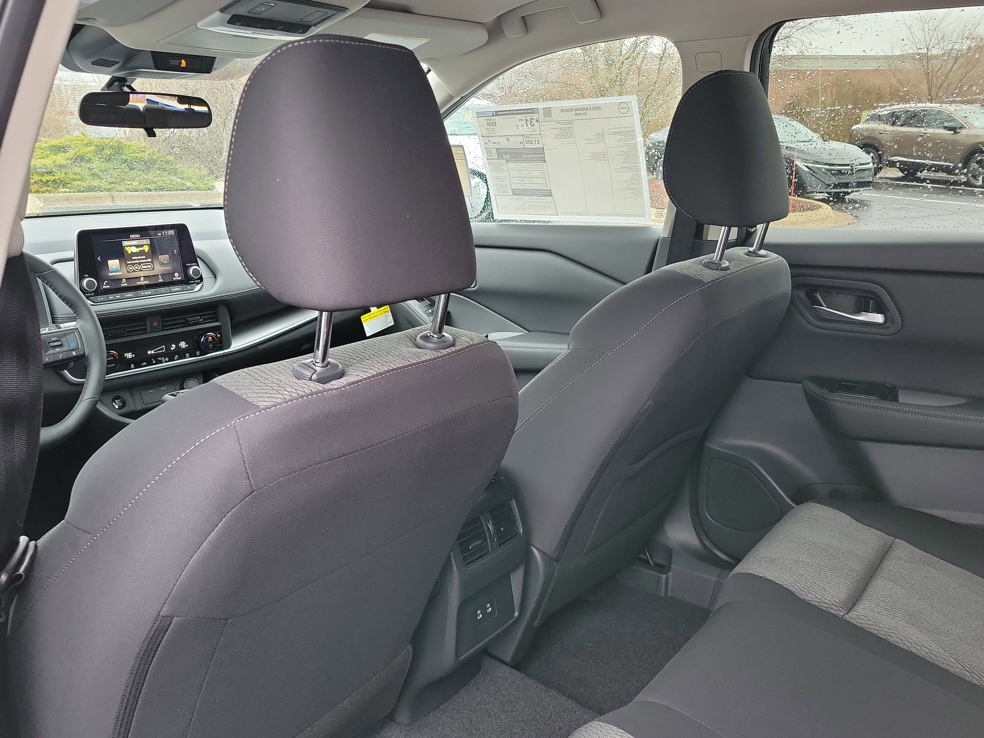 2026 Nissan Rogue SV