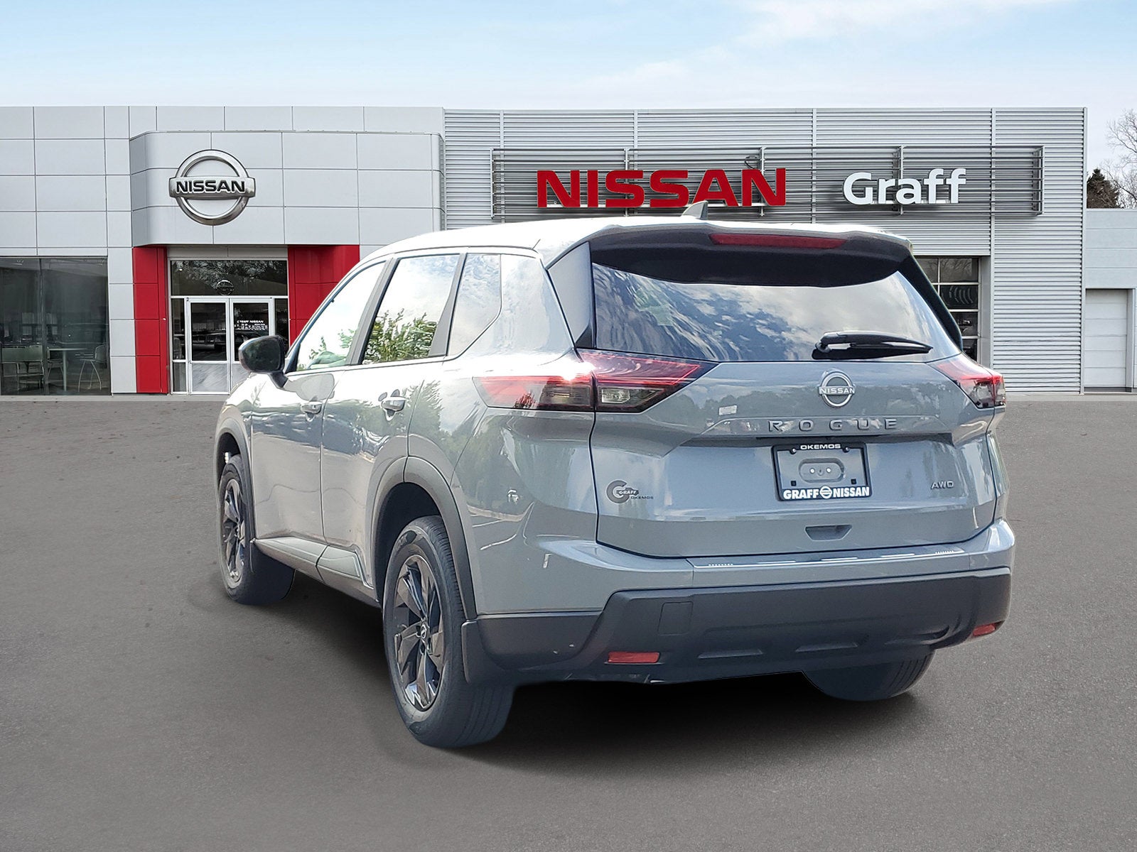 2026 Nissan Rogue SV