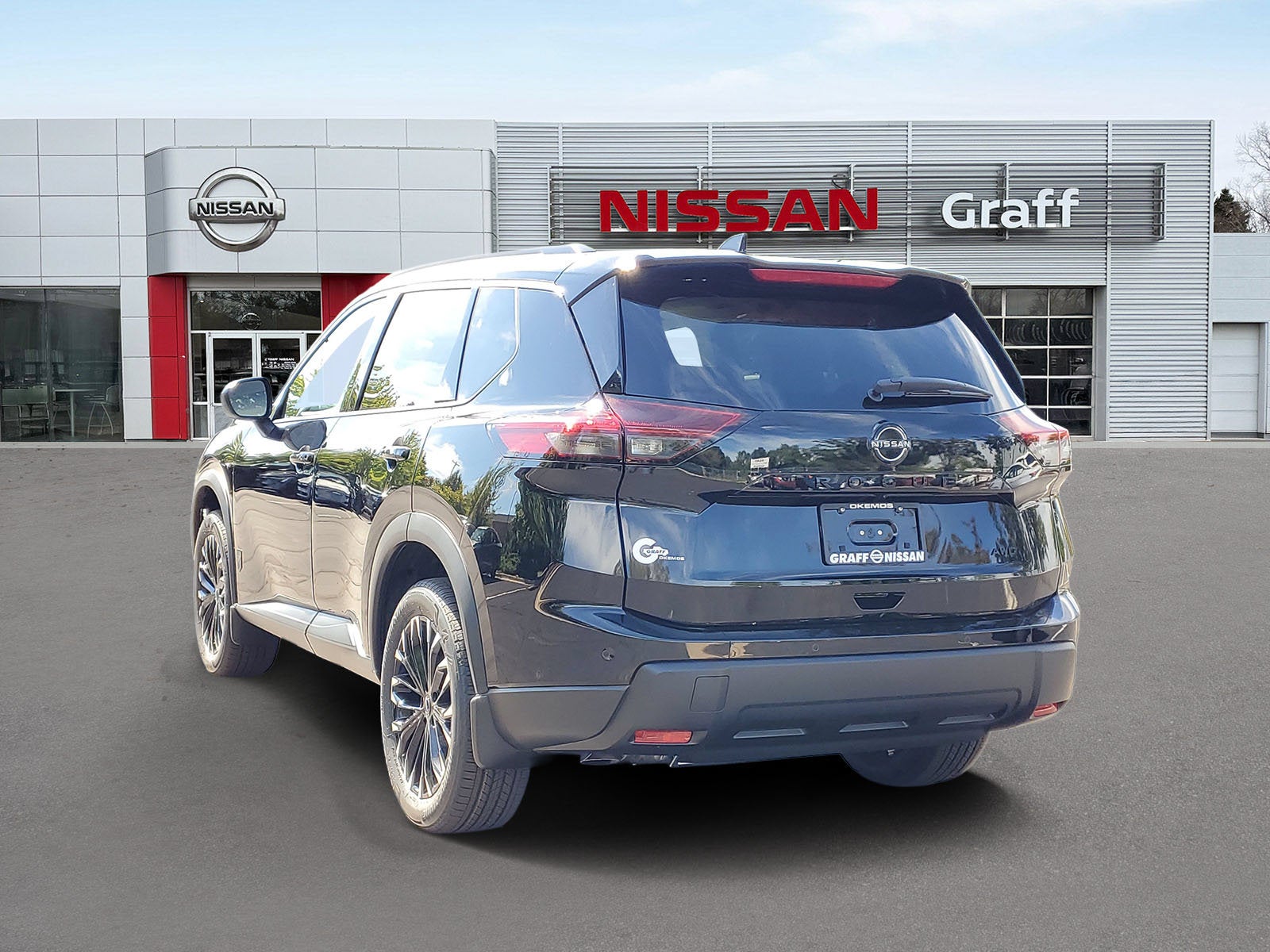 2026 Nissan Rogue Dark Armor™