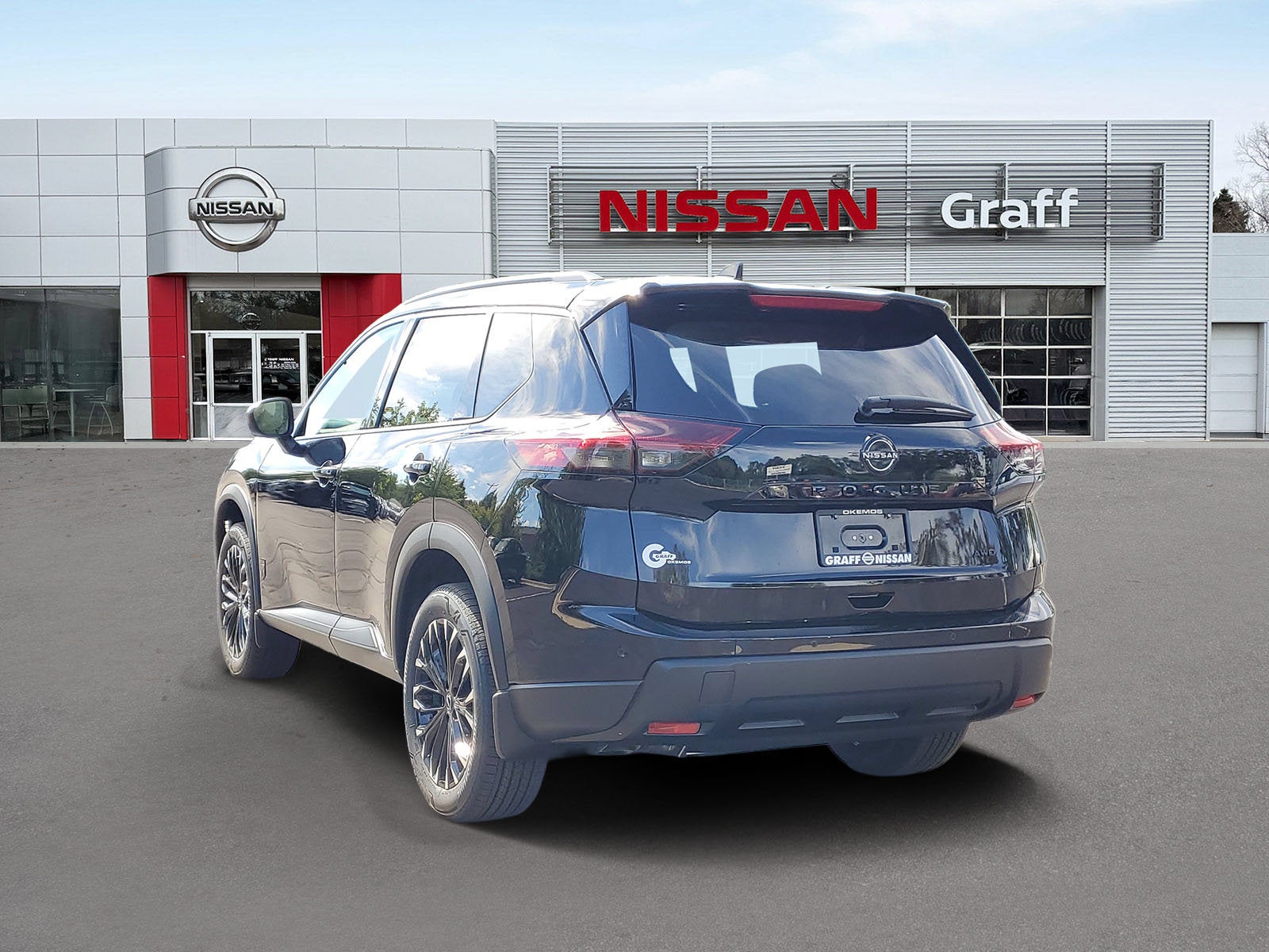 2026 Nissan Rogue Dark Armor™