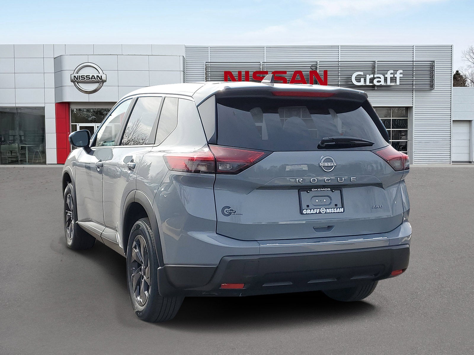 2026 Nissan Rogue SV