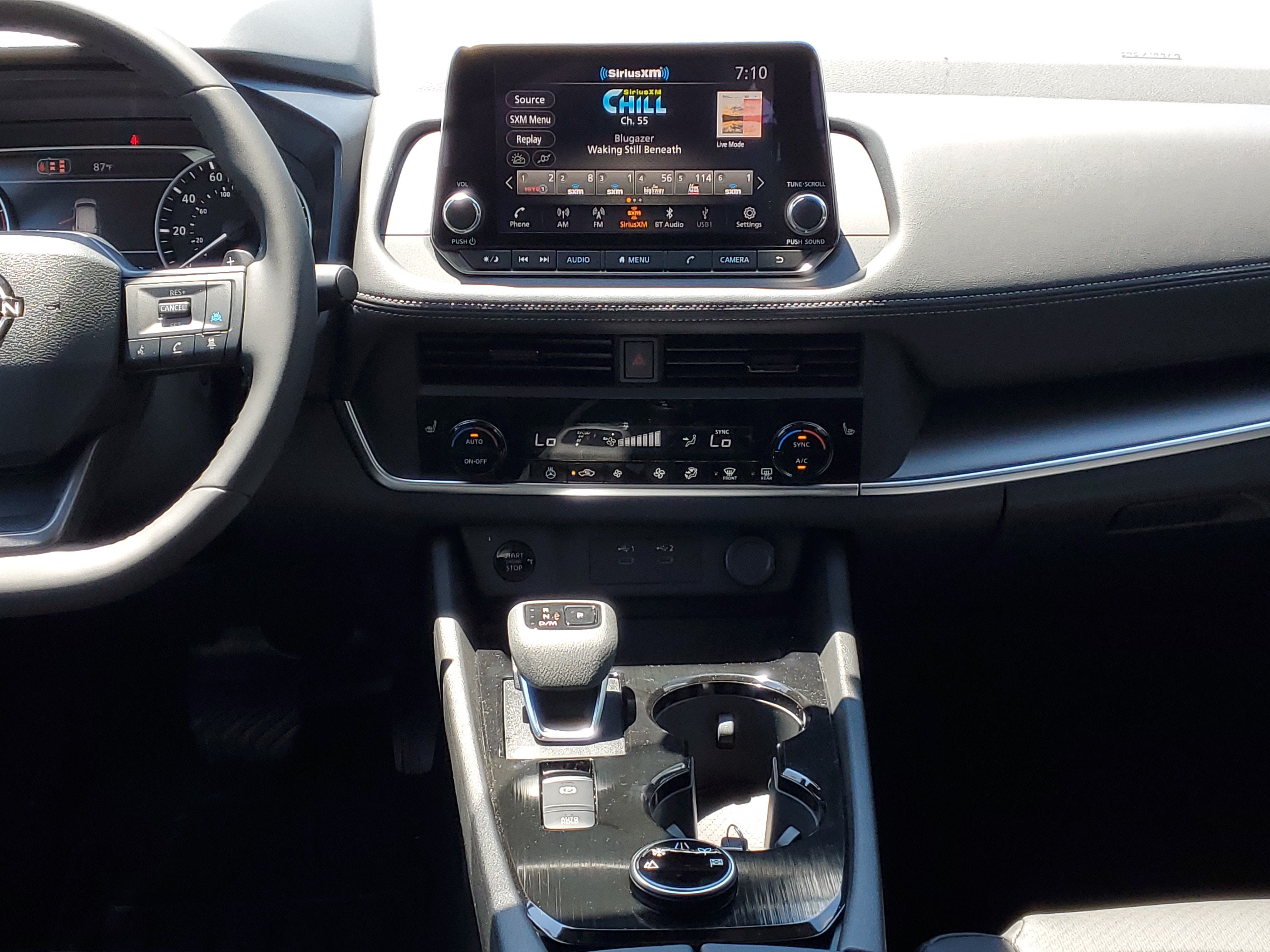 2026 Nissan Rogue Dark Armor™