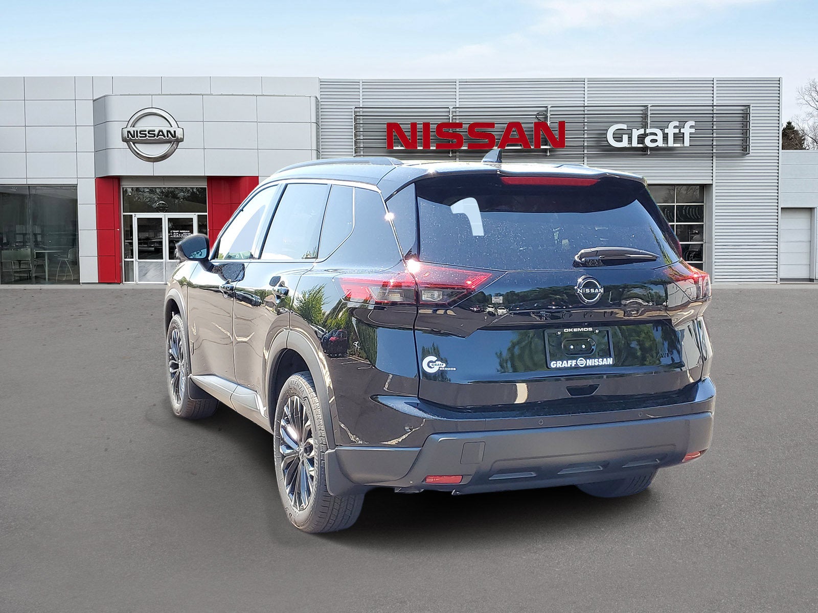 2026 Nissan Rogue Dark Armor™