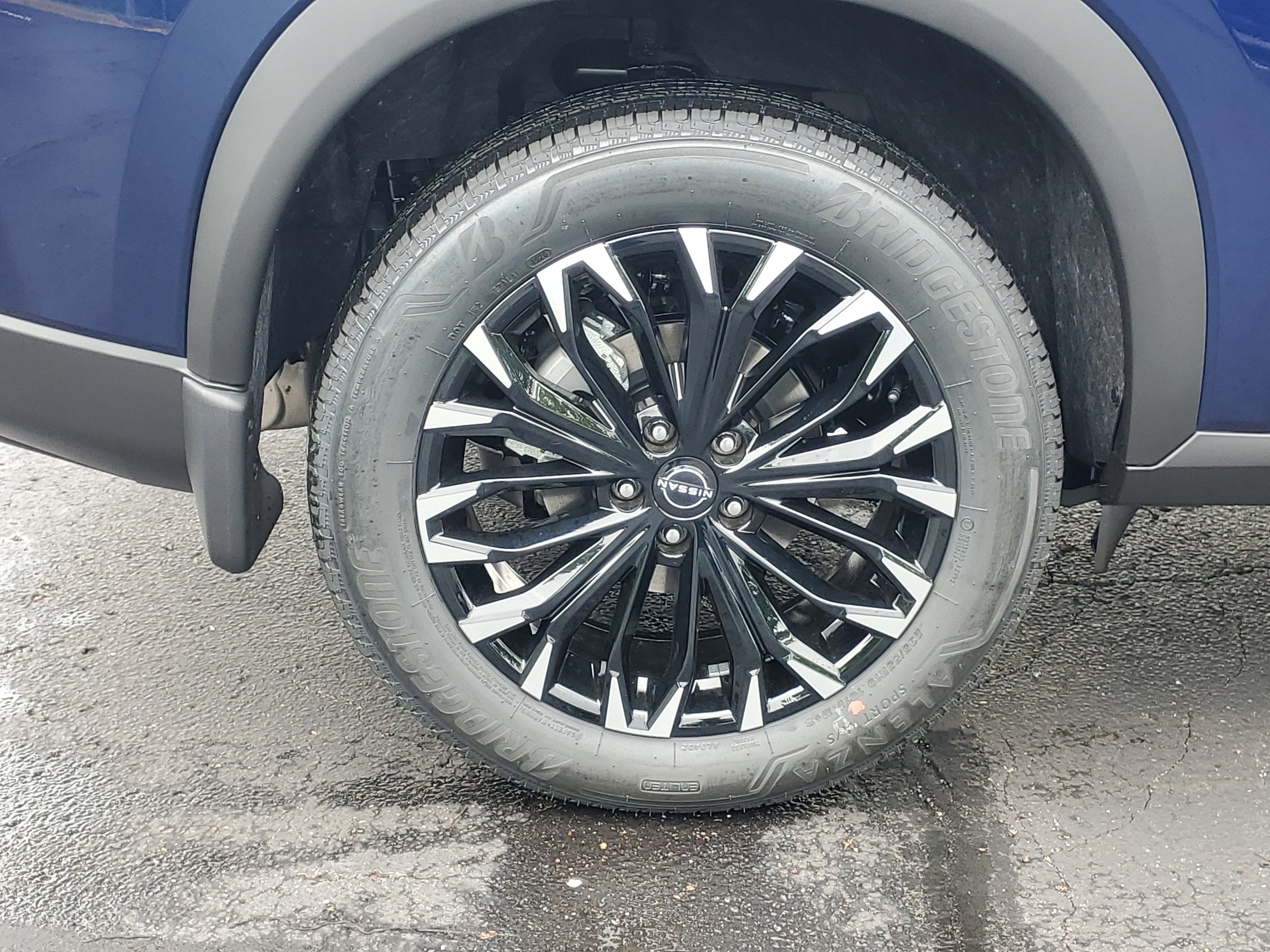 2026 Nissan Rogue Dark Armor™
