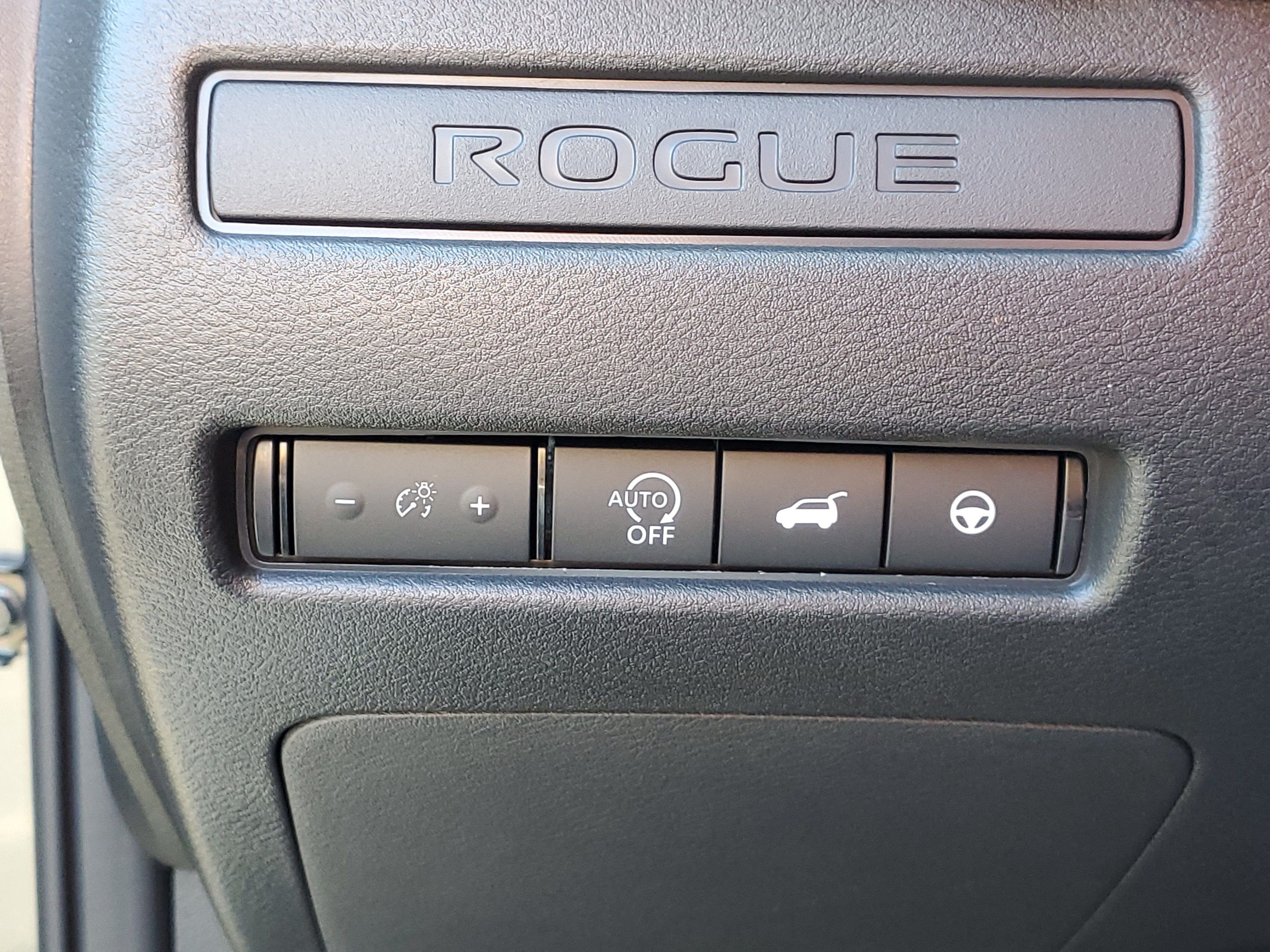 2026 Nissan Rogue Dark Armor™