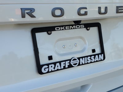 2027 Nissan Rogue SV