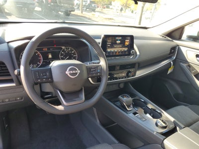 2027 Nissan Rogue SV