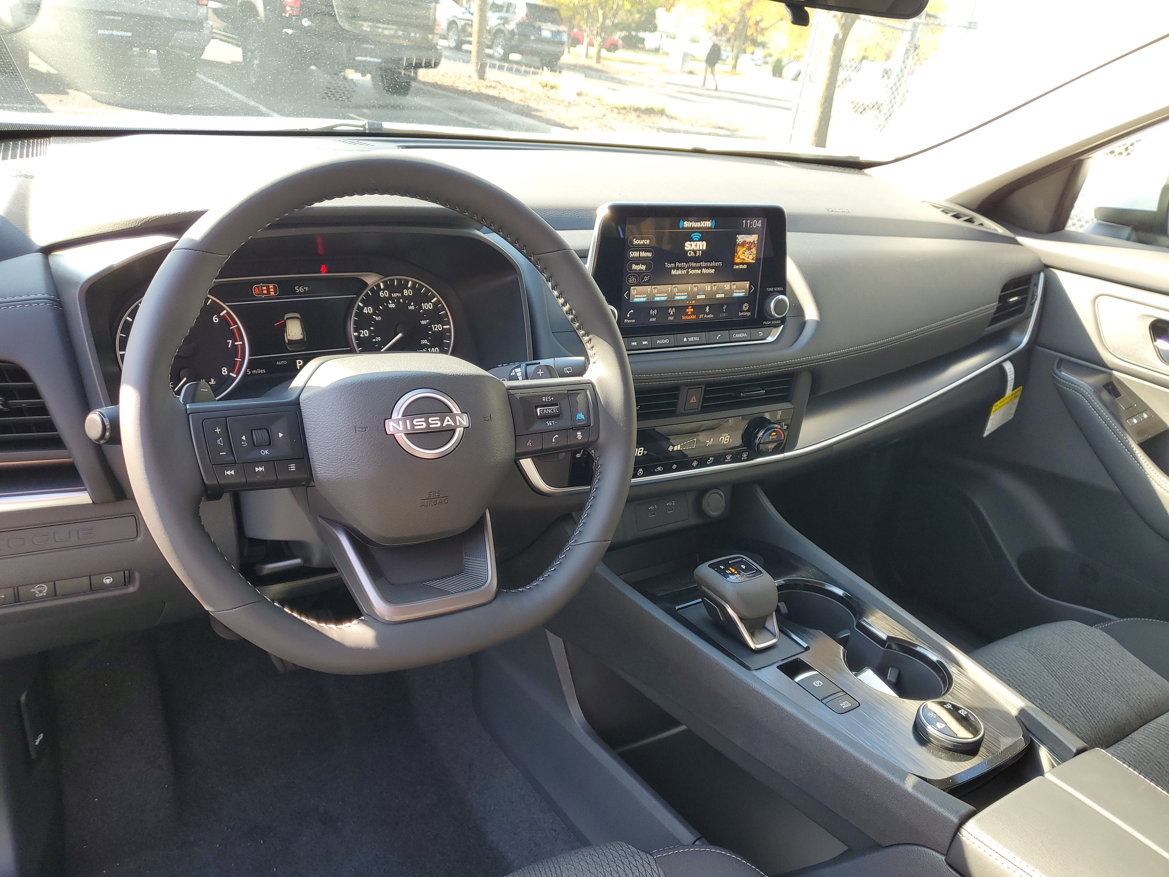 2027 Nissan Rogue SV