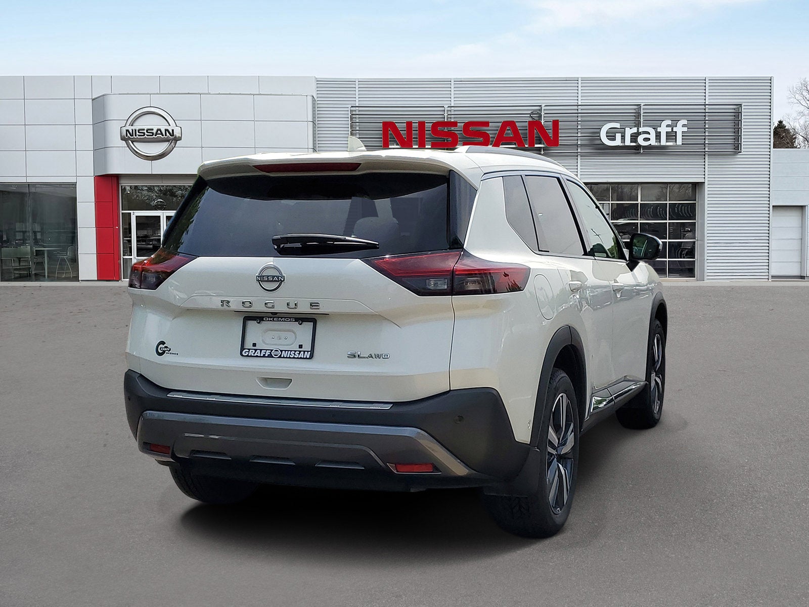 2023 Nissan Rogue SL