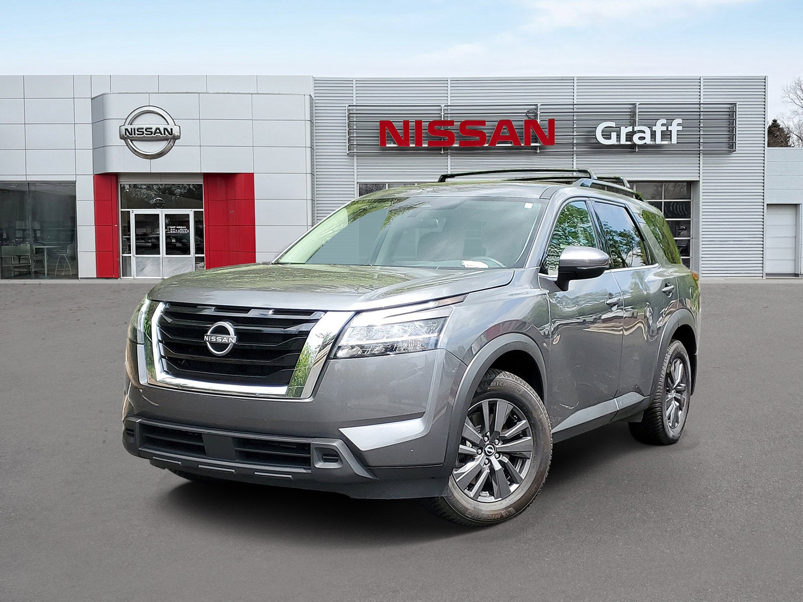 2022 Nissan Pathfinder SV 4WD's photo