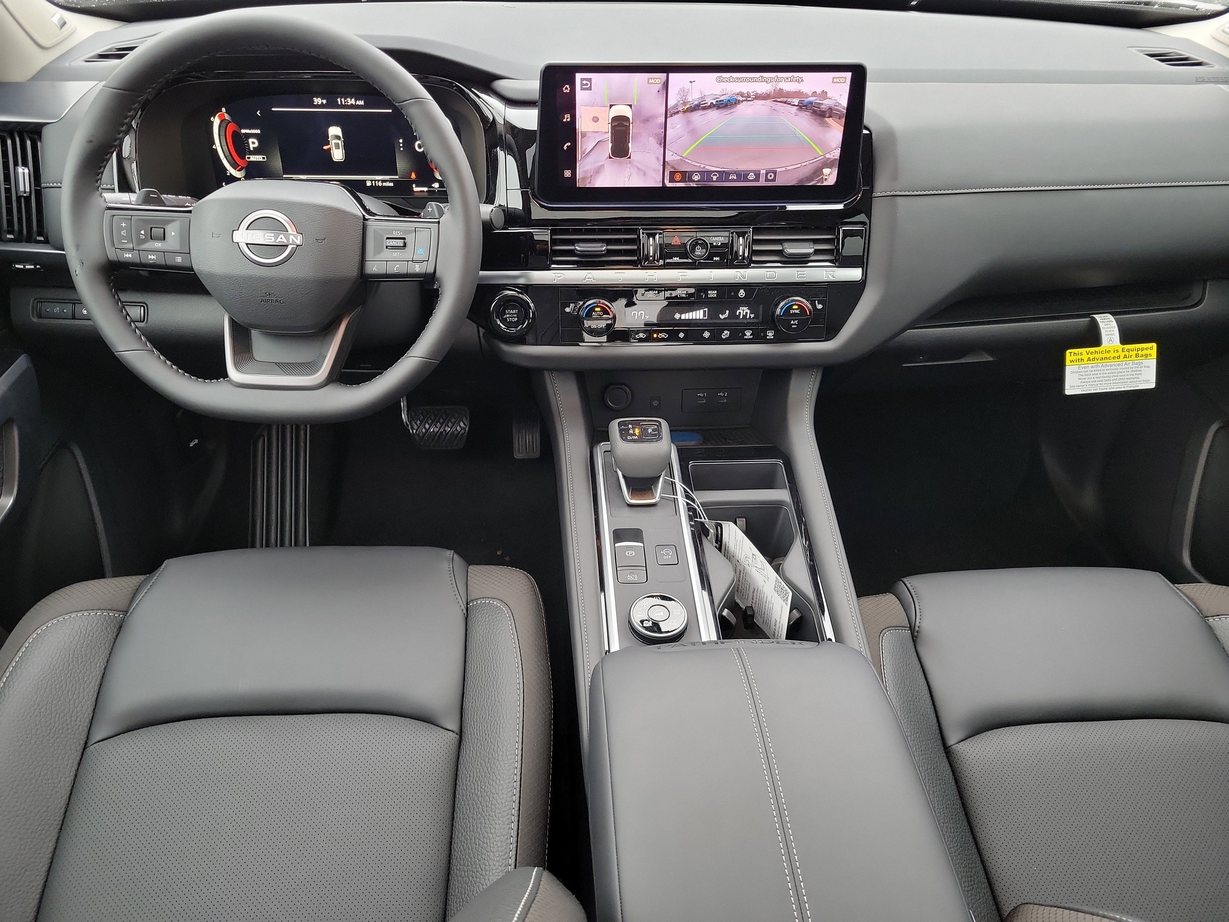 2026 Nissan Pathfinder SL