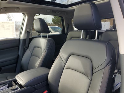 2026 Nissan Pathfinder SL