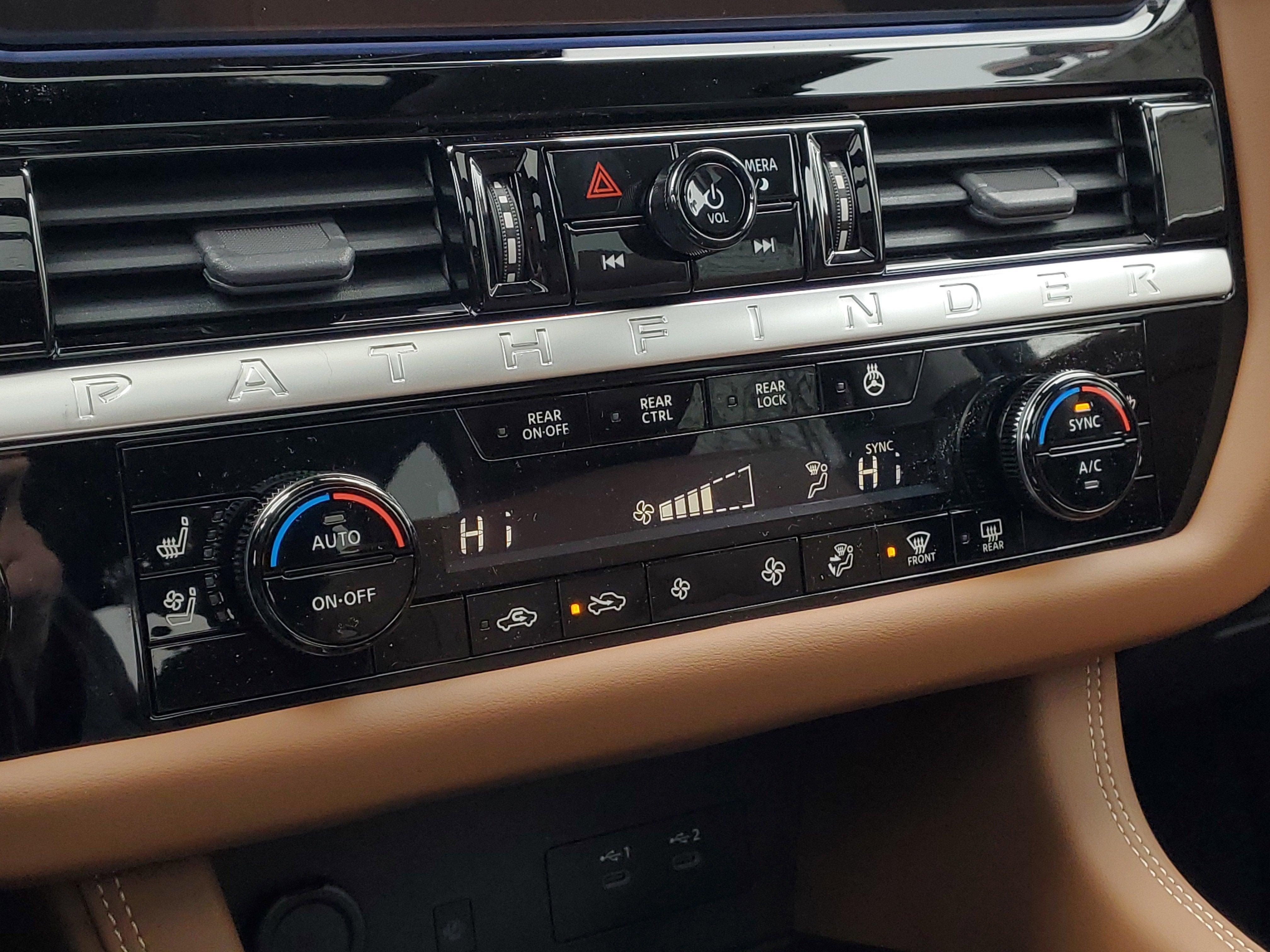 2026 Nissan Pathfinder Platinum