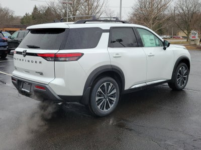 2026 Nissan Pathfinder Platinum