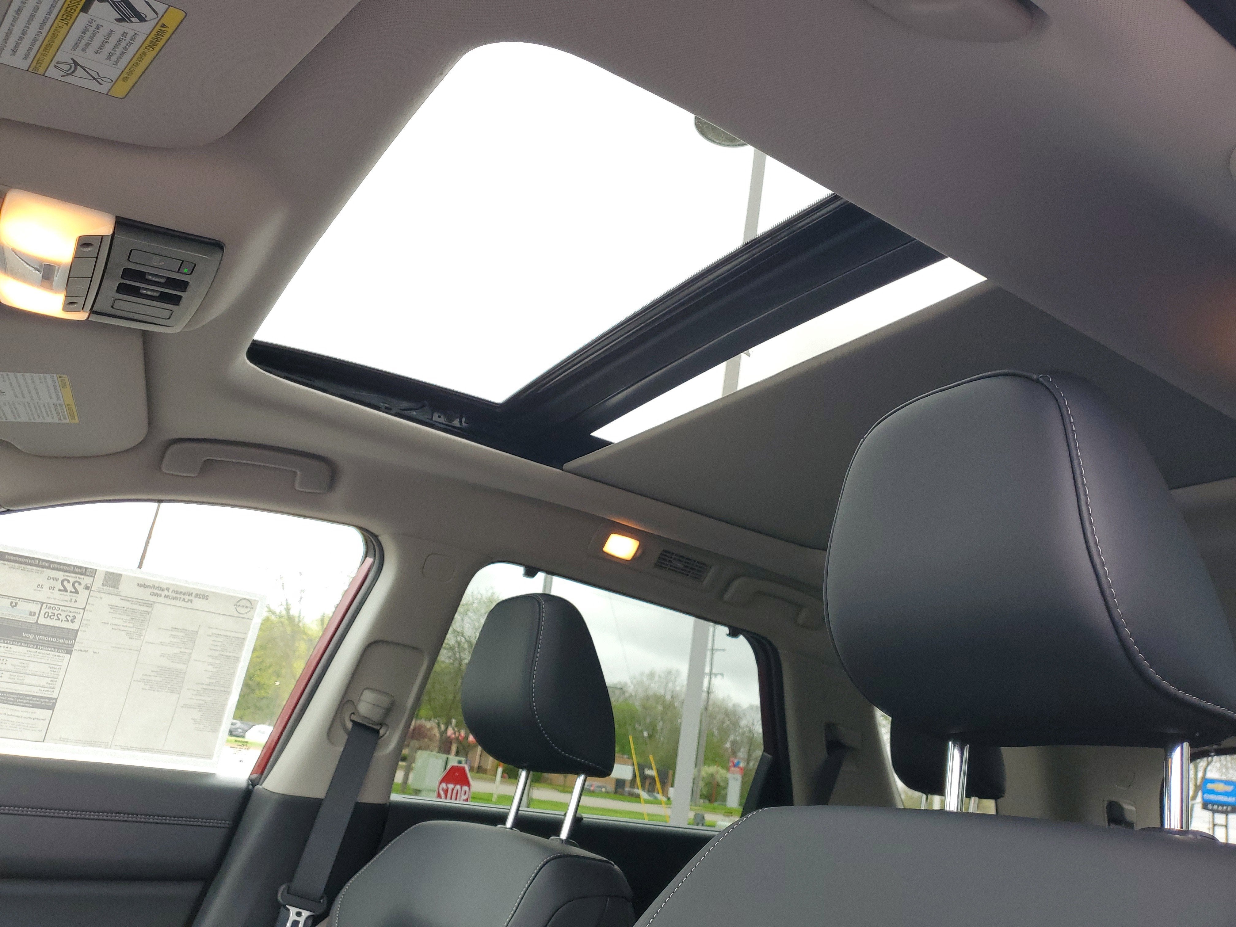 2026 Nissan Pathfinder Platinum
