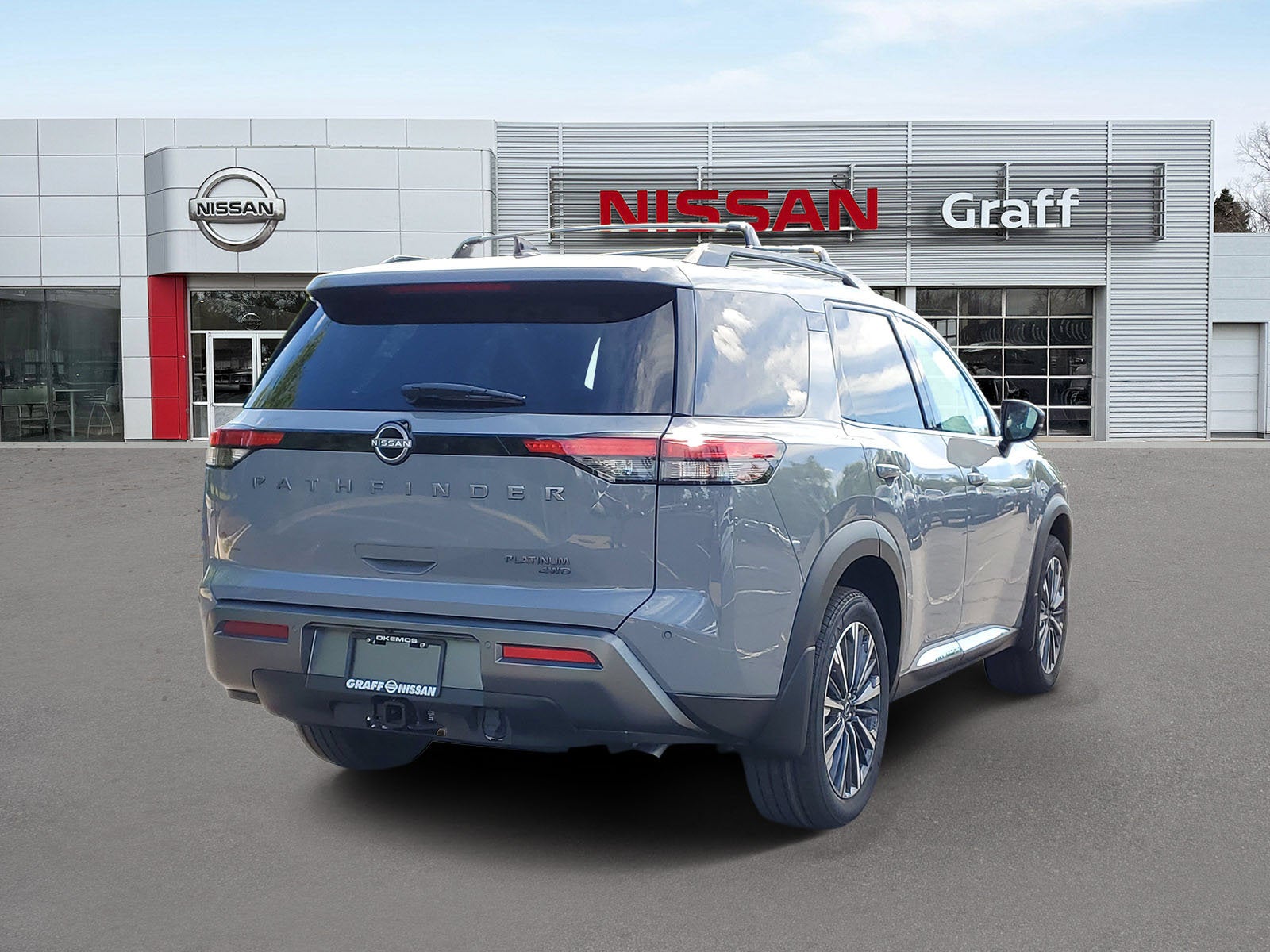 2026 Nissan Pathfinder Platinum
