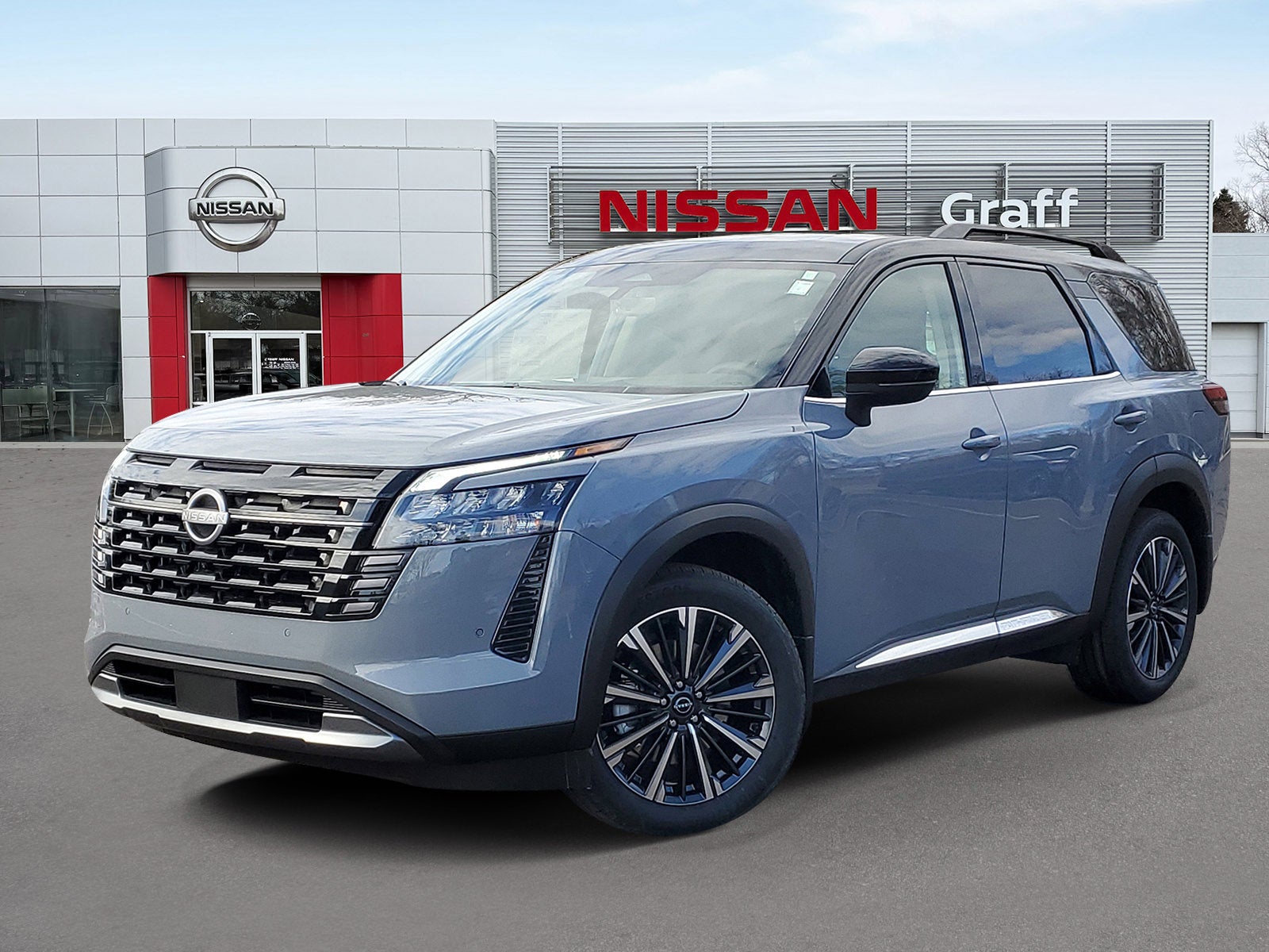 2026 Nissan Pathfinder Platinum