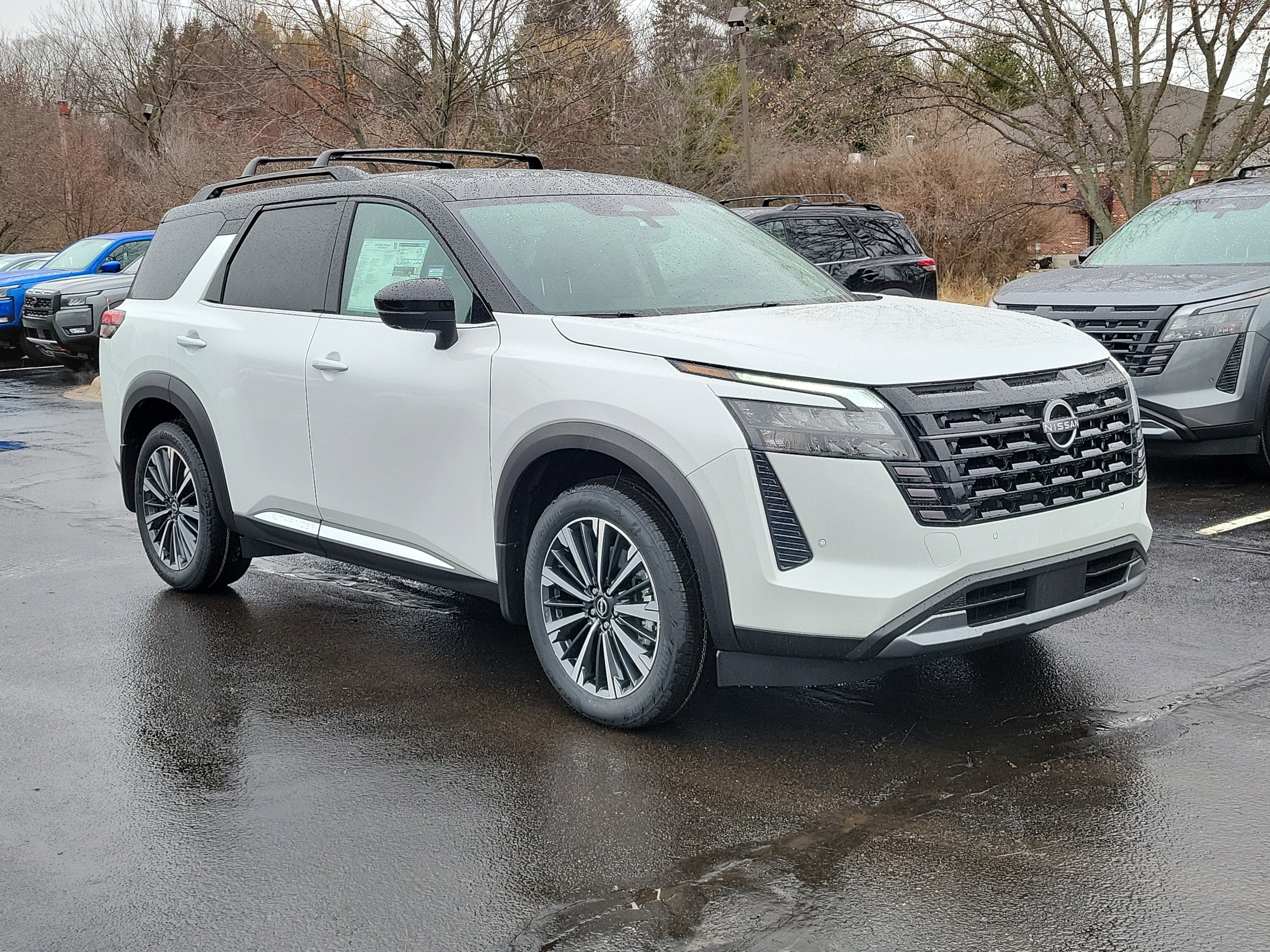 2026 Nissan Pathfinder Platinum