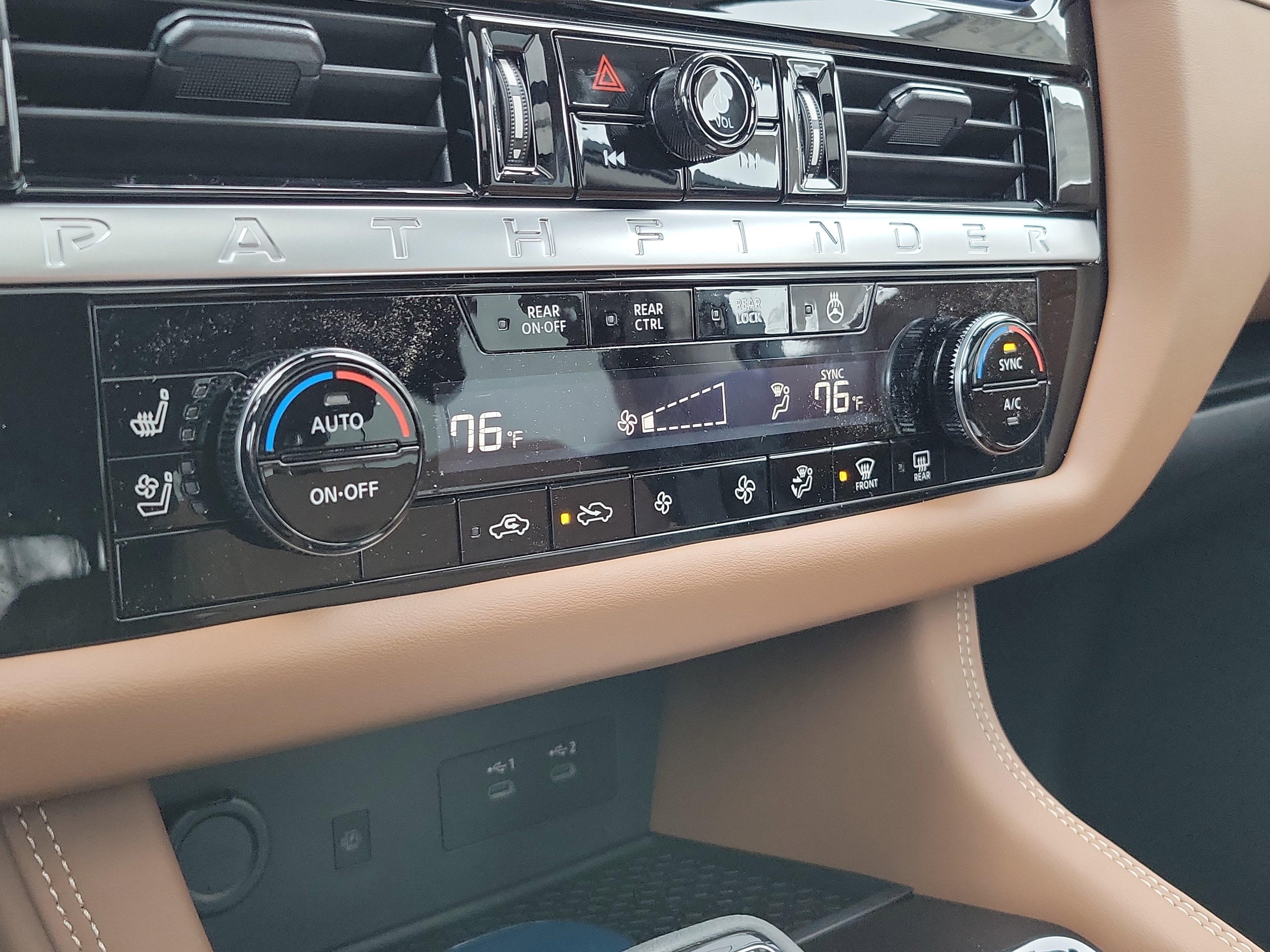 2026 Nissan Pathfinder Platinum