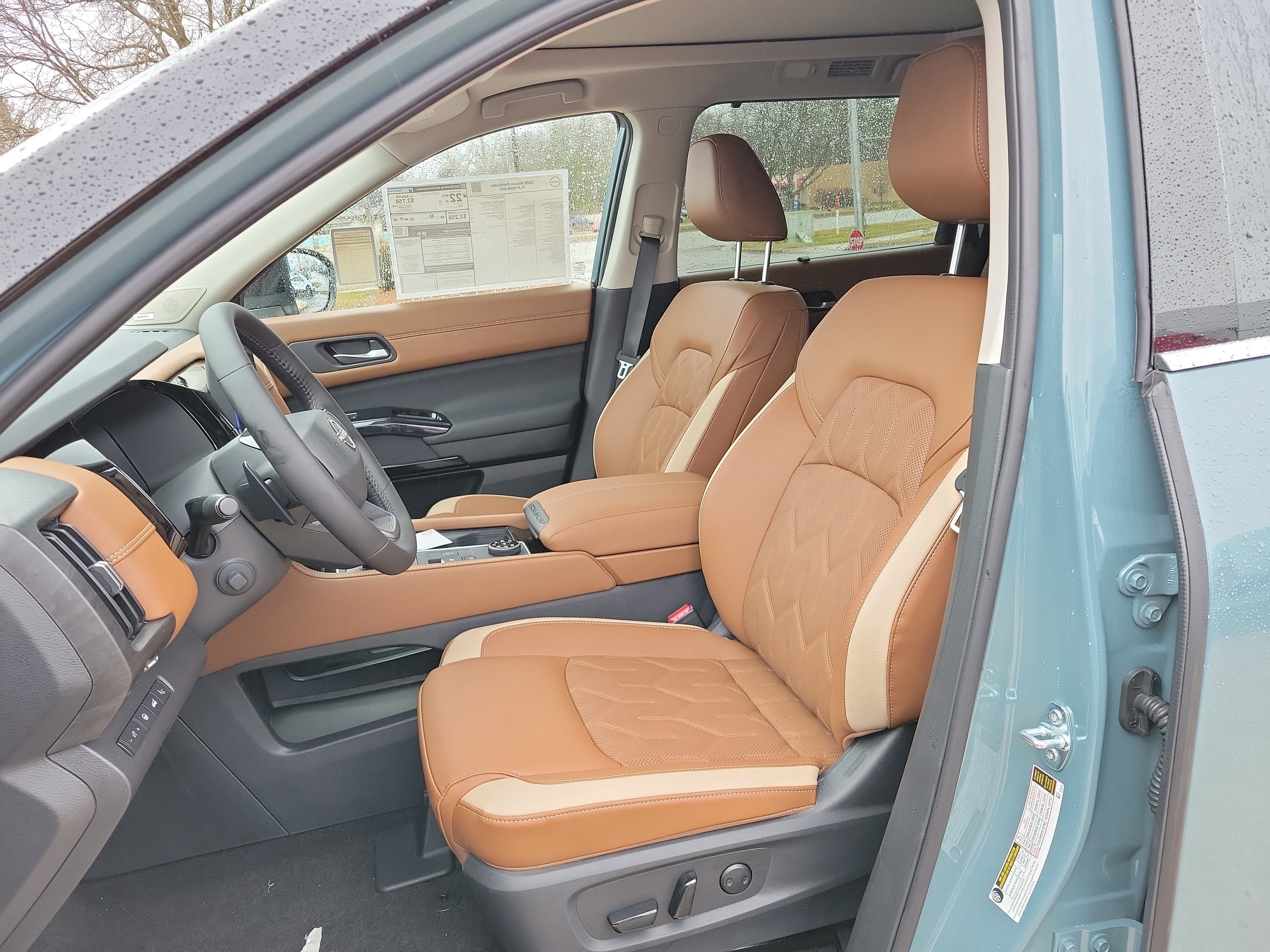 2026 Nissan Pathfinder Platinum