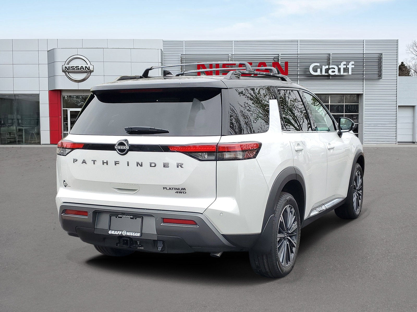 2026 Nissan Pathfinder Platinum