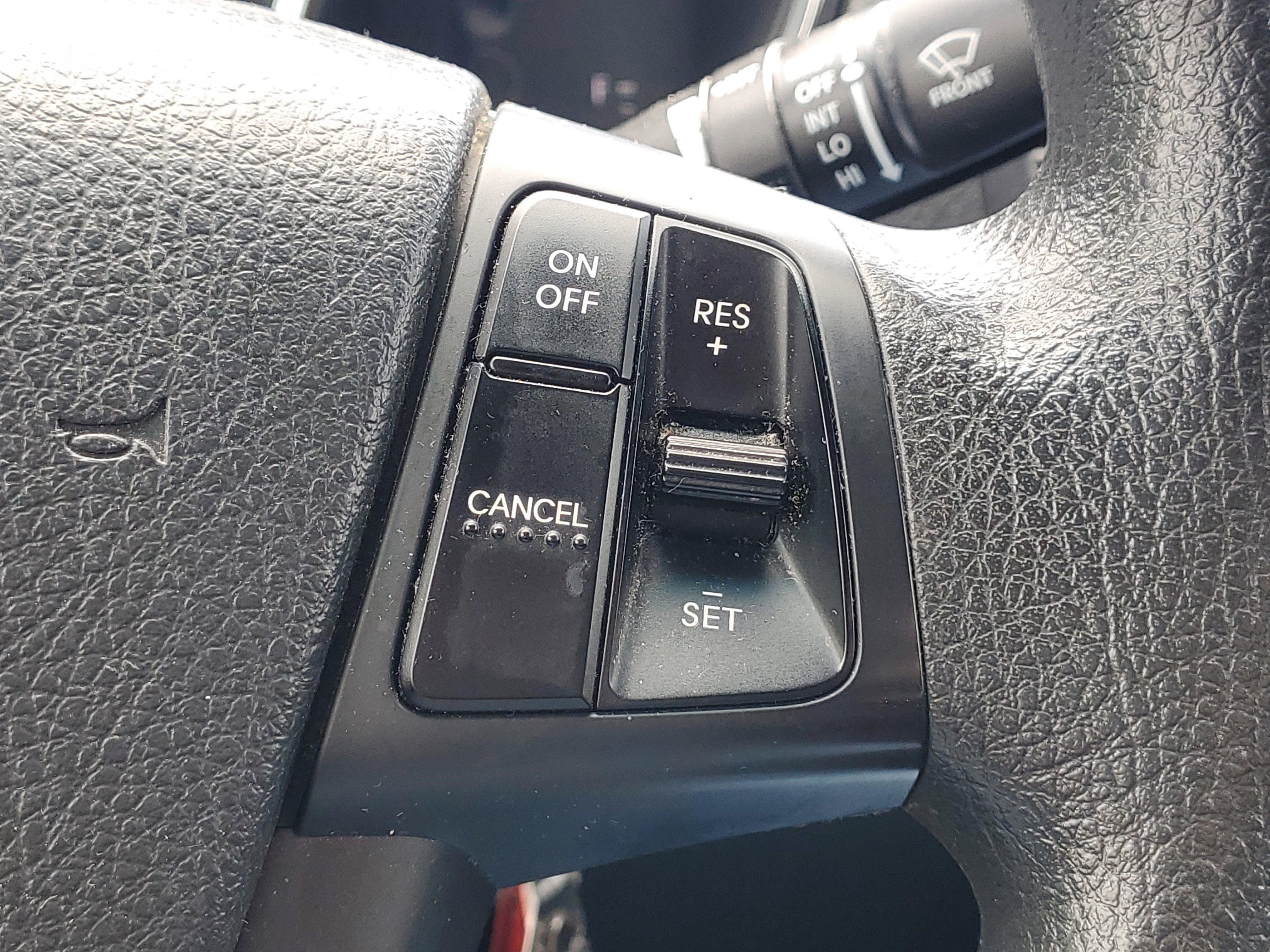 2012 Kia Sorento LX