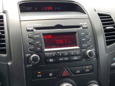2012 Kia Sorento LX