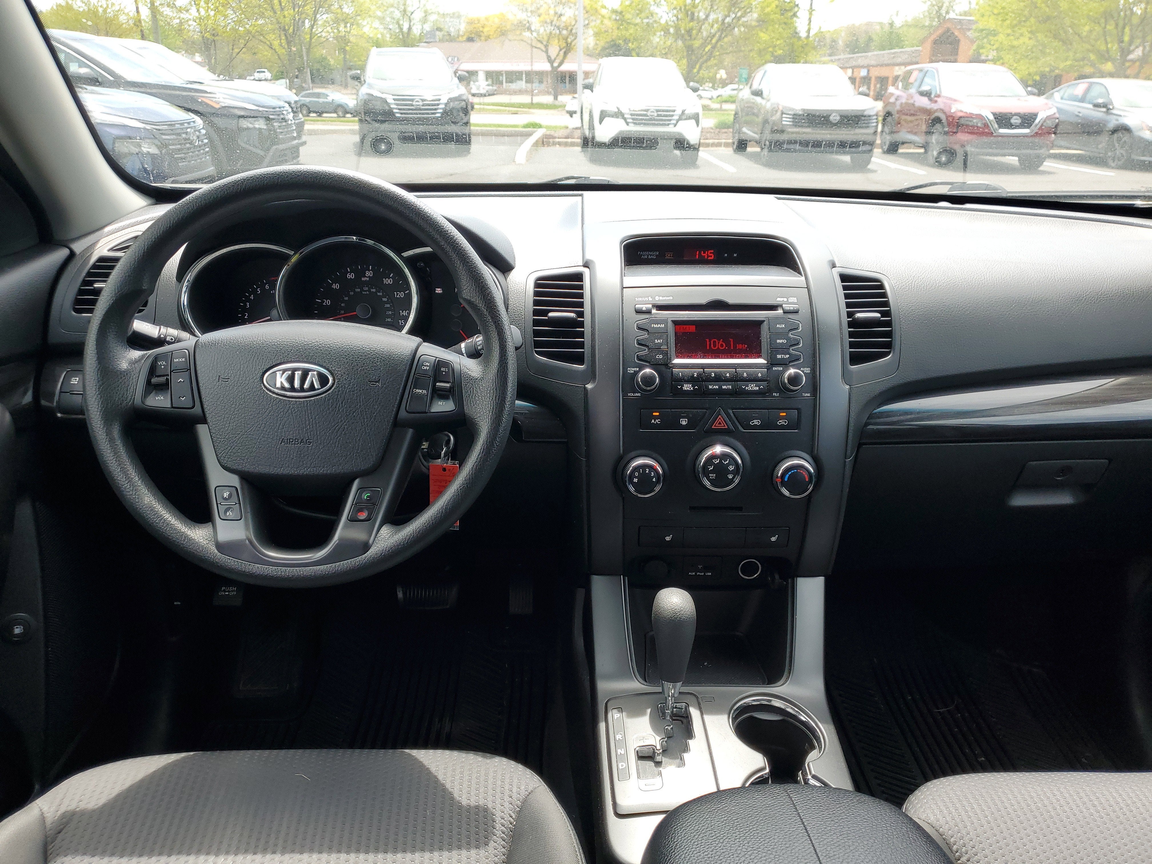 2012 Kia Sorento LX