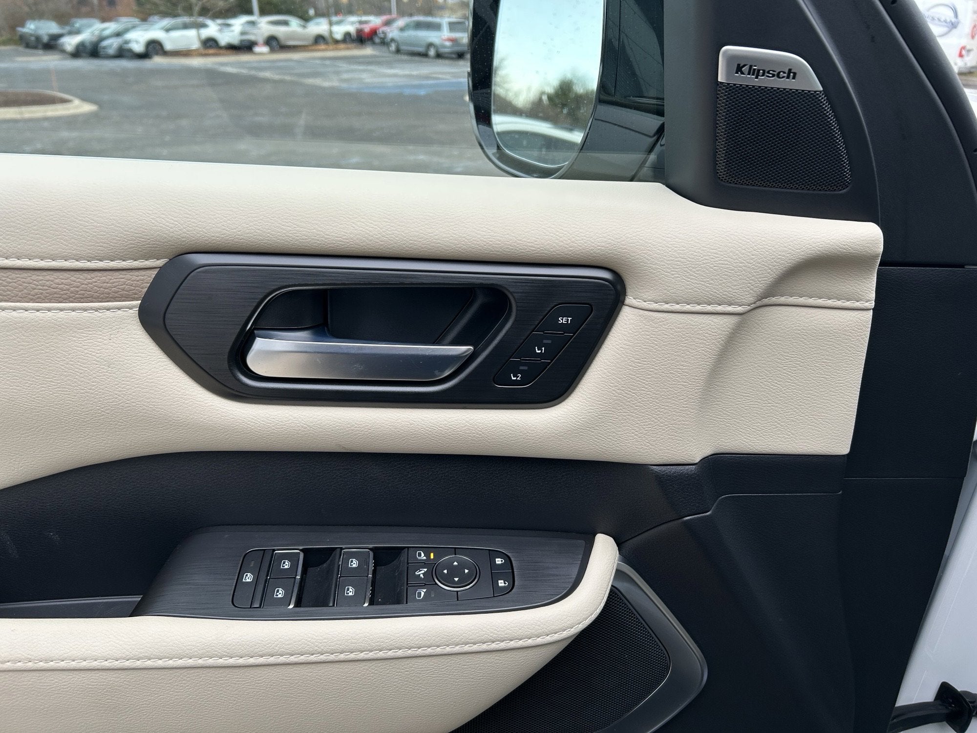 2026 Nissan Armada 4X4 Platinum